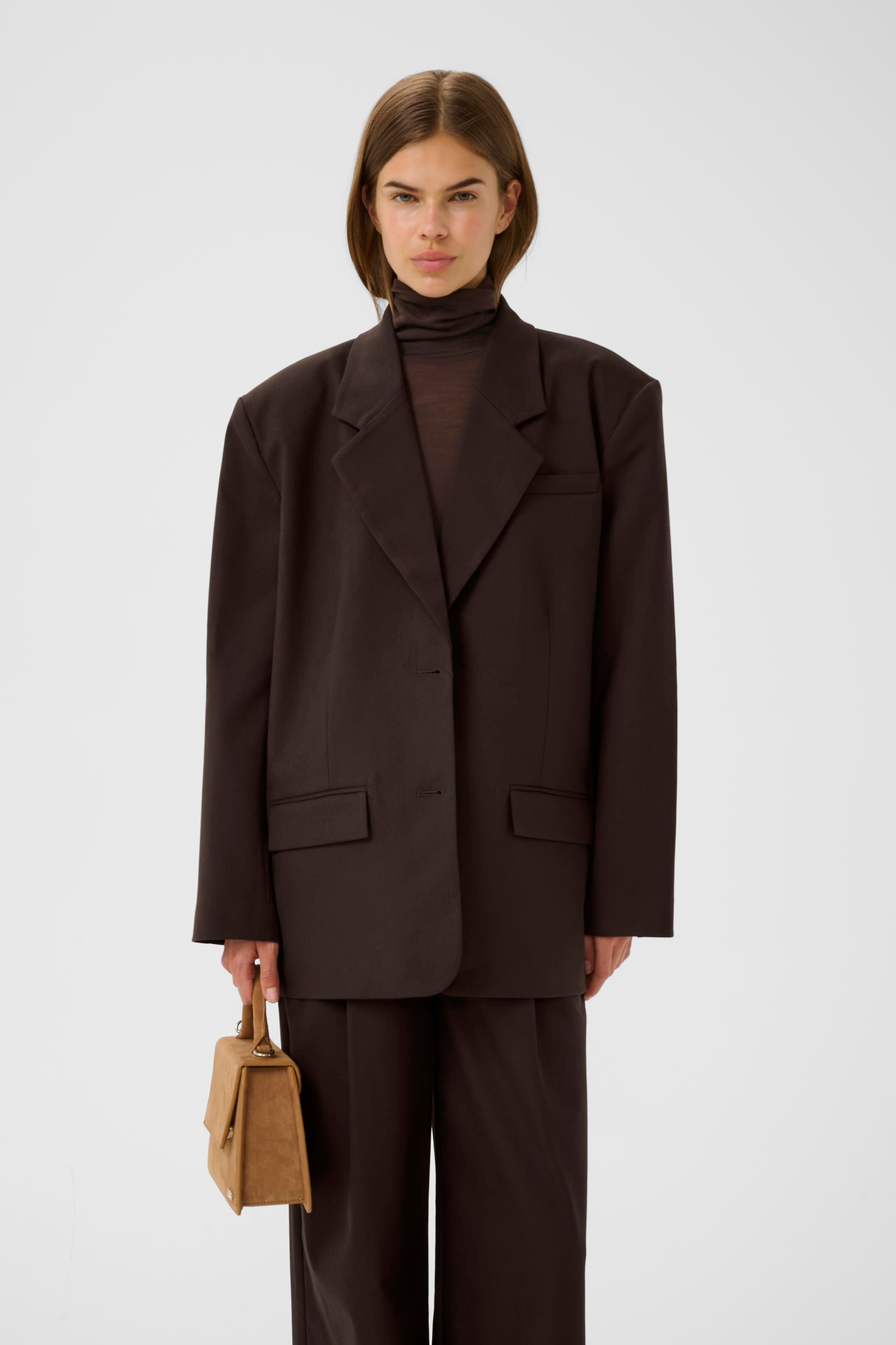 GZpaula Blazer LOOKBOOK FRONT 10910614-191106