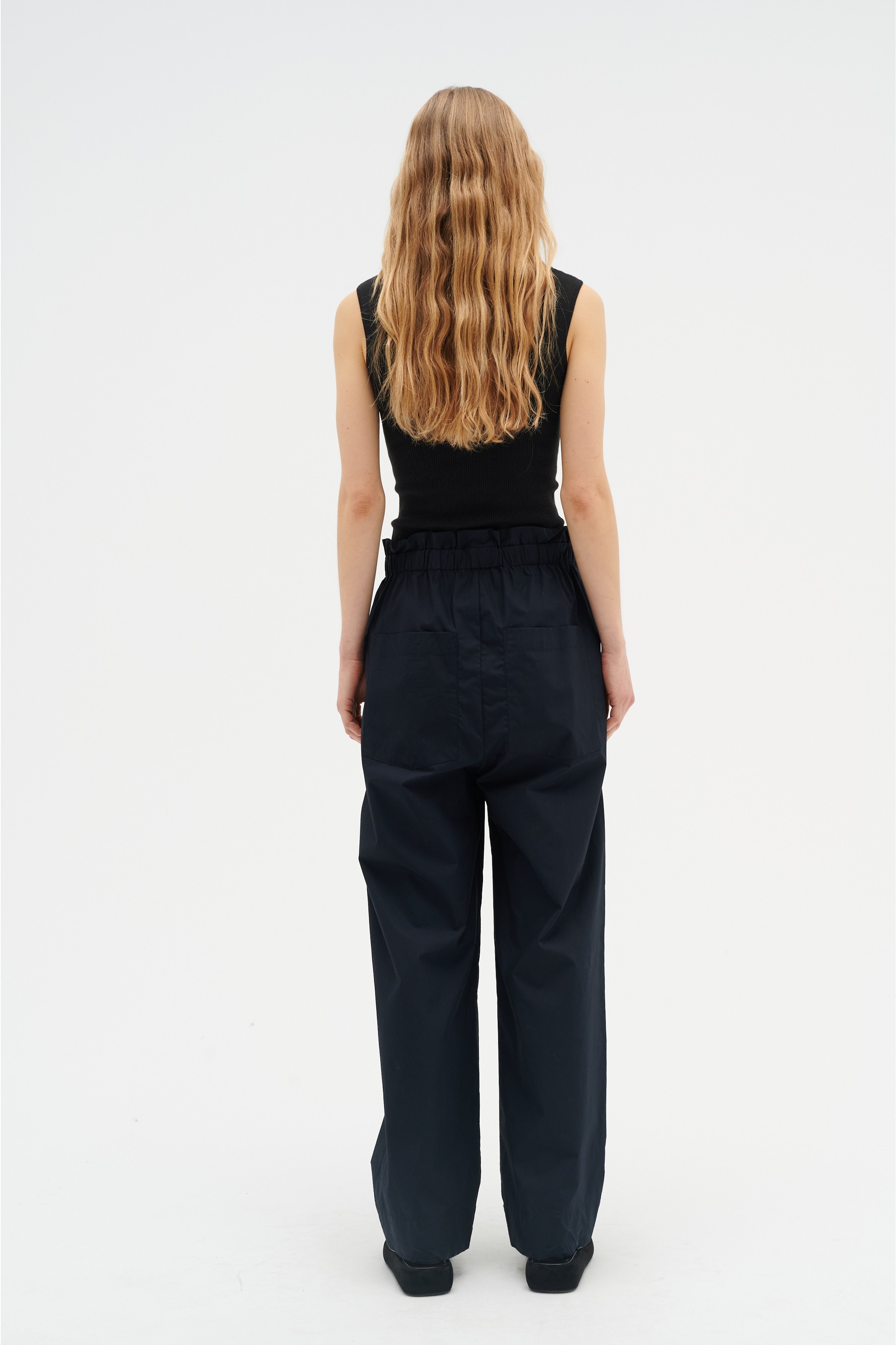 EmanIW Broek LOOKBOOK FRONT 30108446-194008