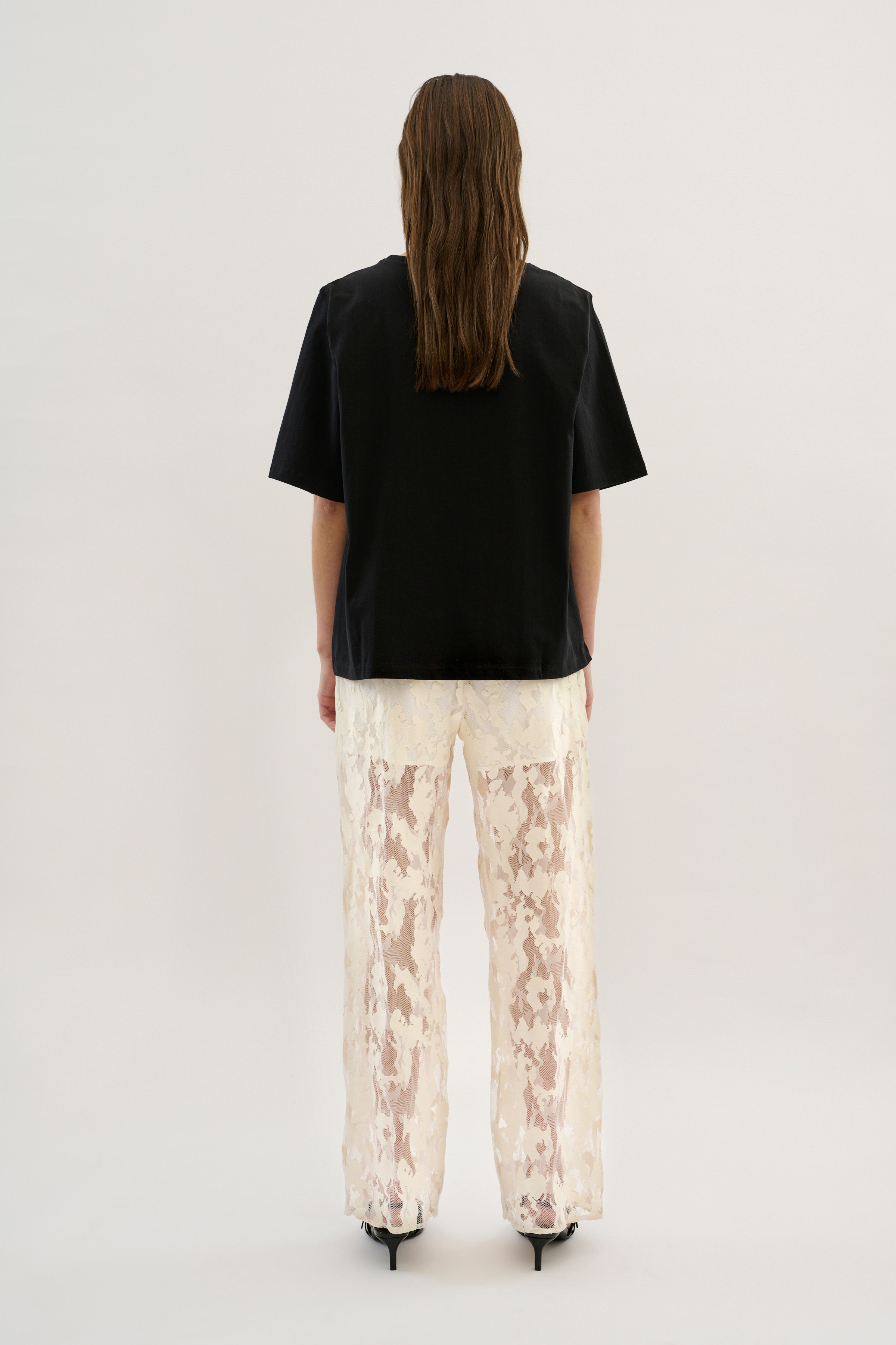 KBPheobe Trousers LOOKBOOK FRONT 10105080-110103