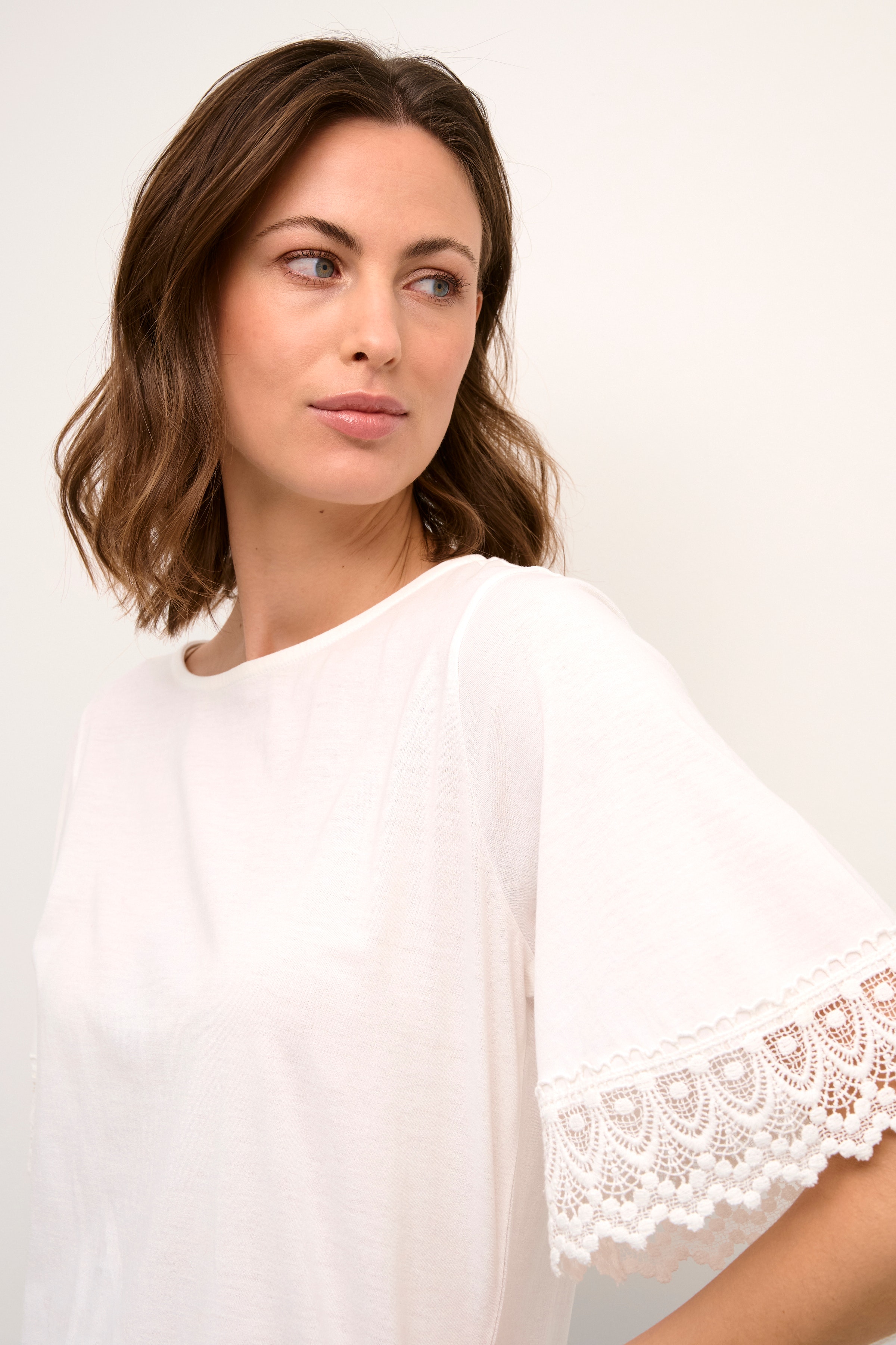 CRNaia T-shirt LOOKBOOK DETAIL 10611691-110602