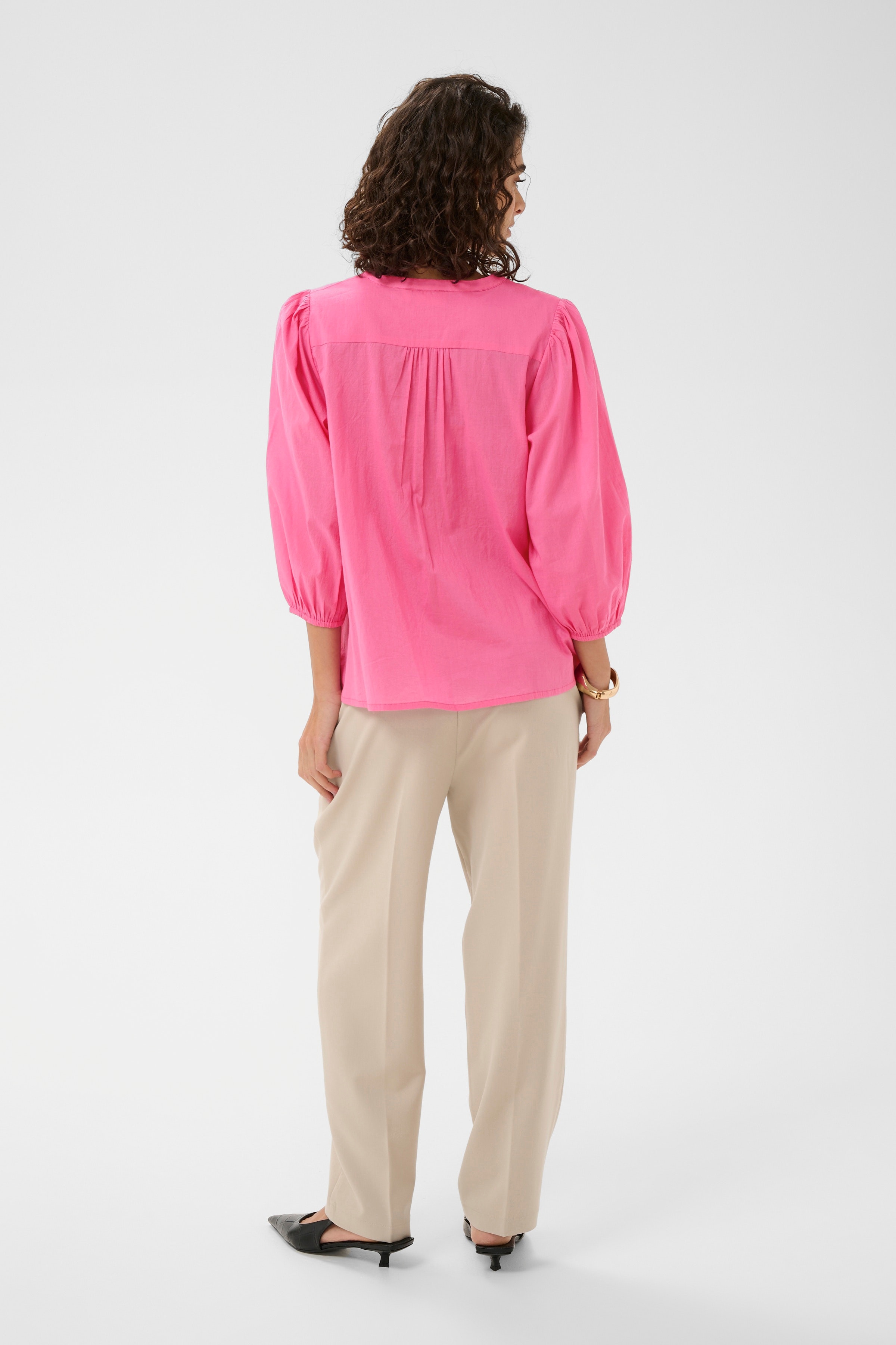 KAkarli Blouse LOOKBOOK BACK 10511924-162118