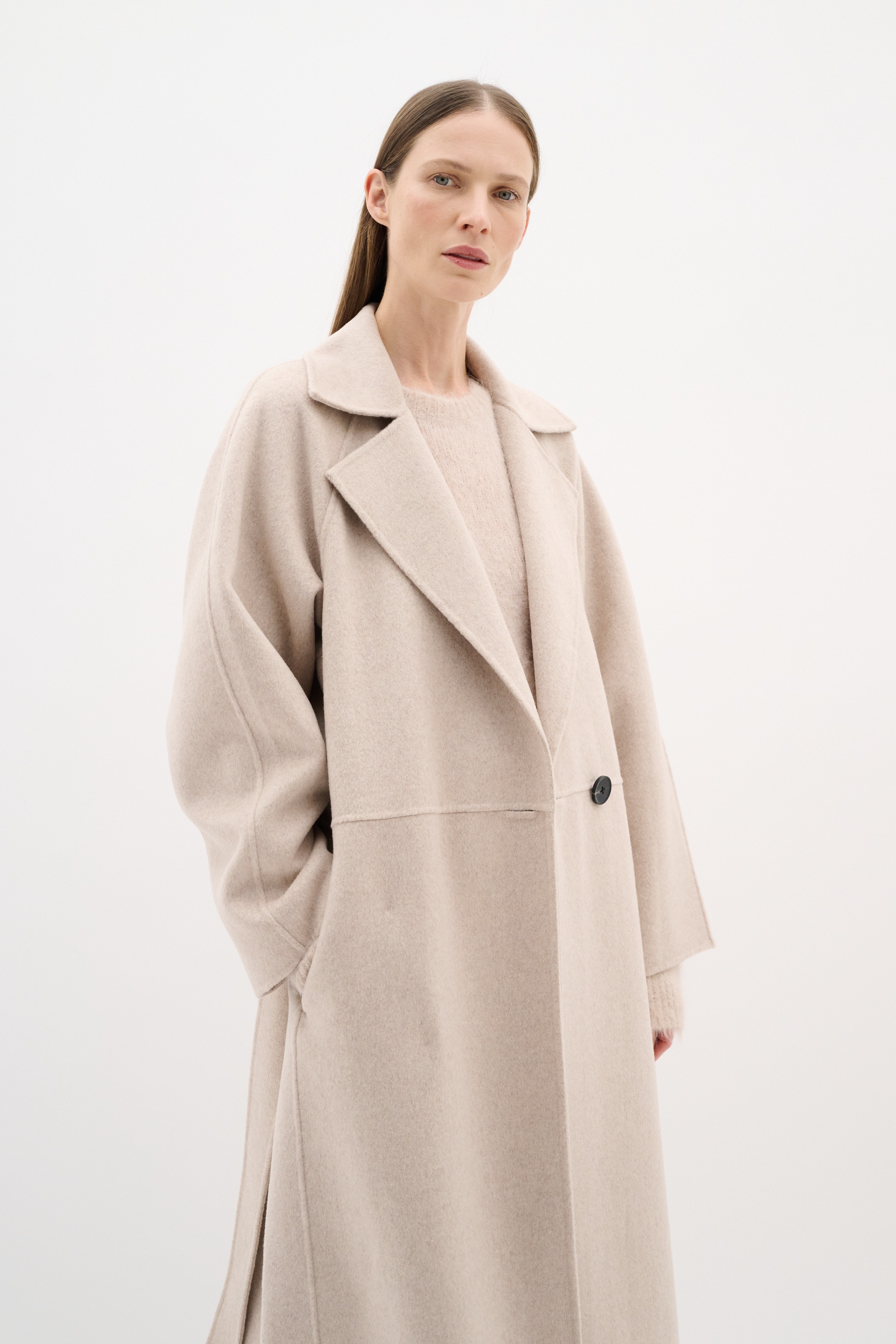 YillaIW Coat LOOKBOOK FRONT 30110608-300002