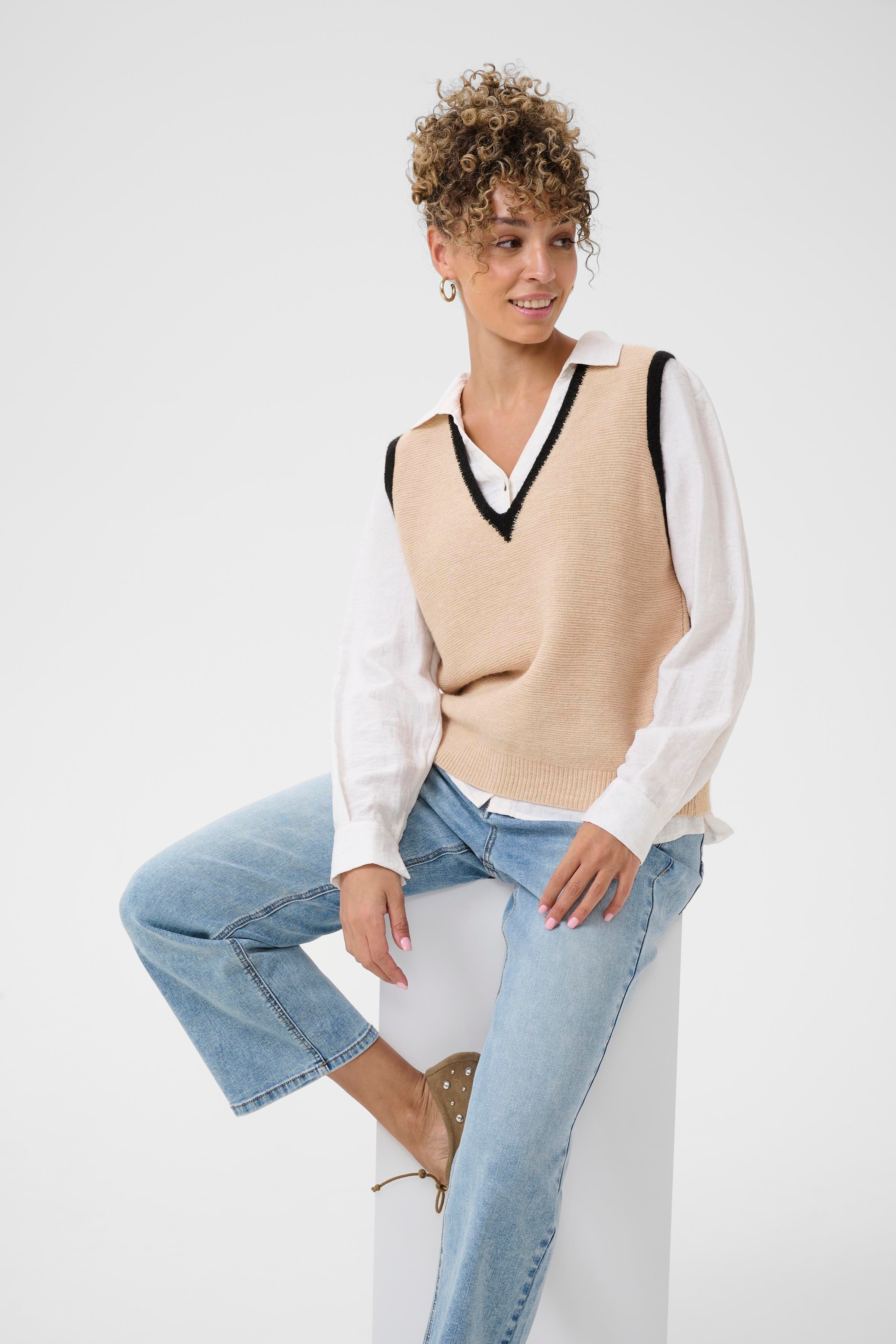 CRDaisee Strikket vest LOOKBOOK DETAIL 10614713-100232