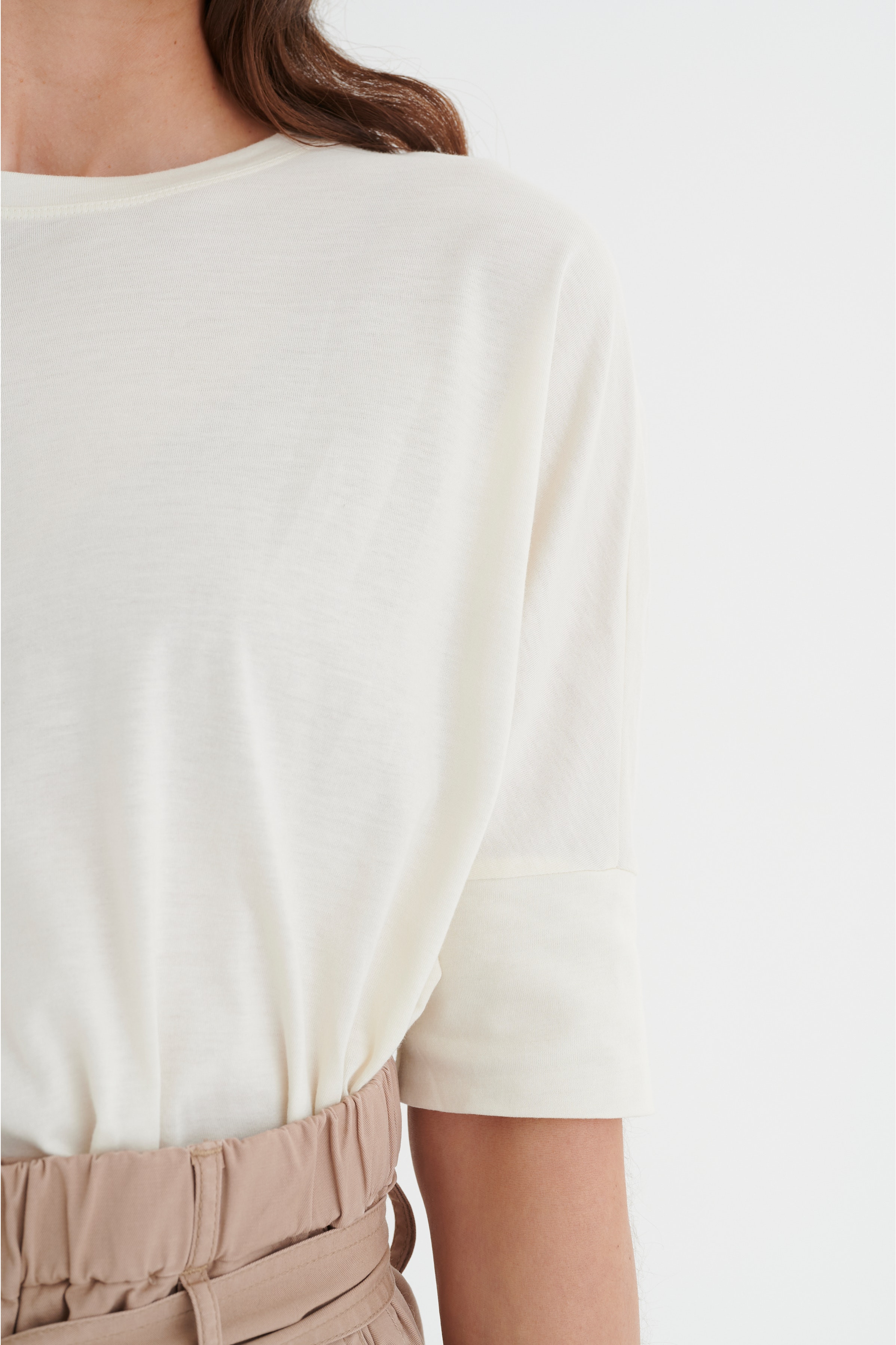 HuldaIW T-shirt LOOKBOOK DETAIL 30106394-110701