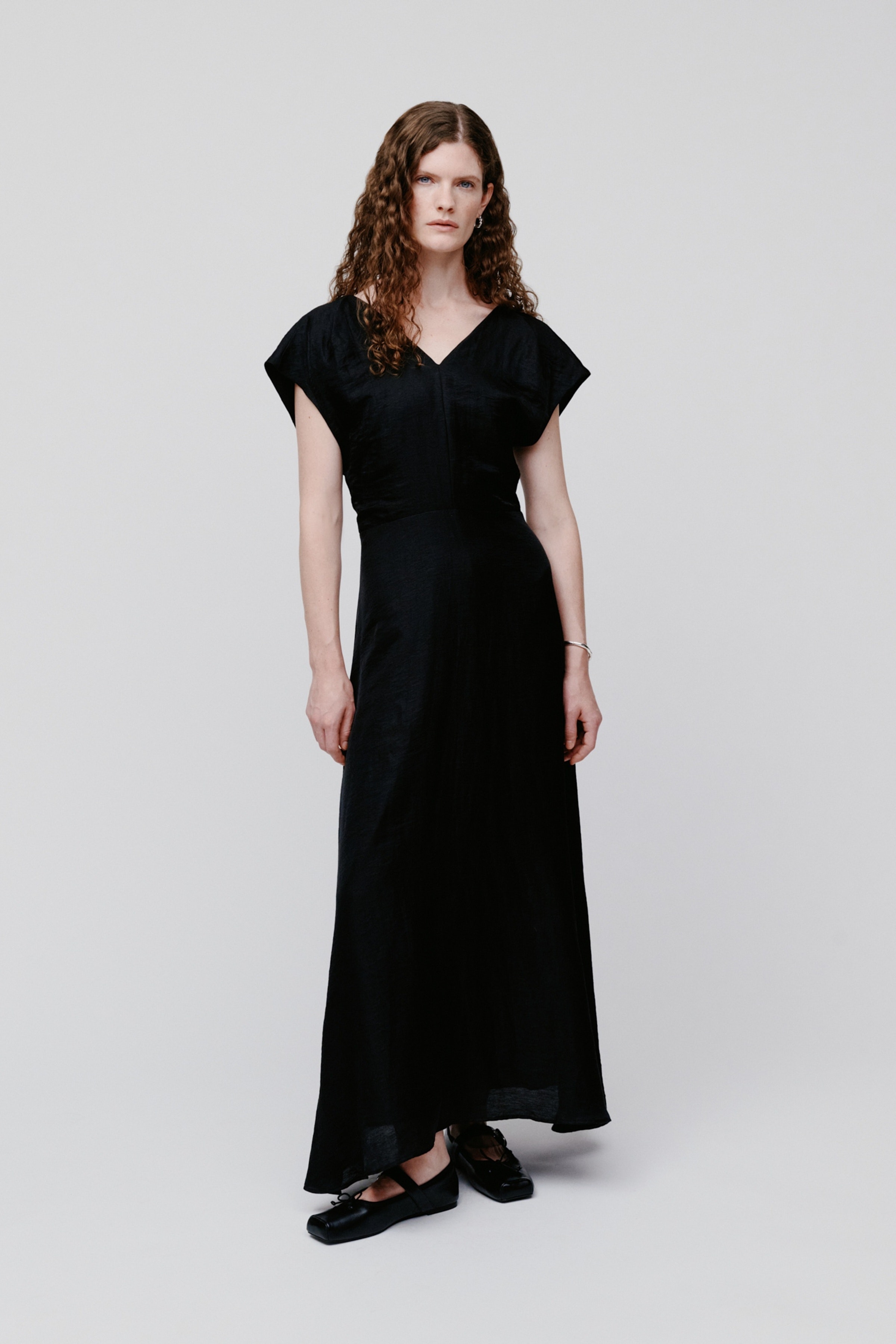 ODELINE Kjole LOOKBOOK FRONT 30600666-BK999