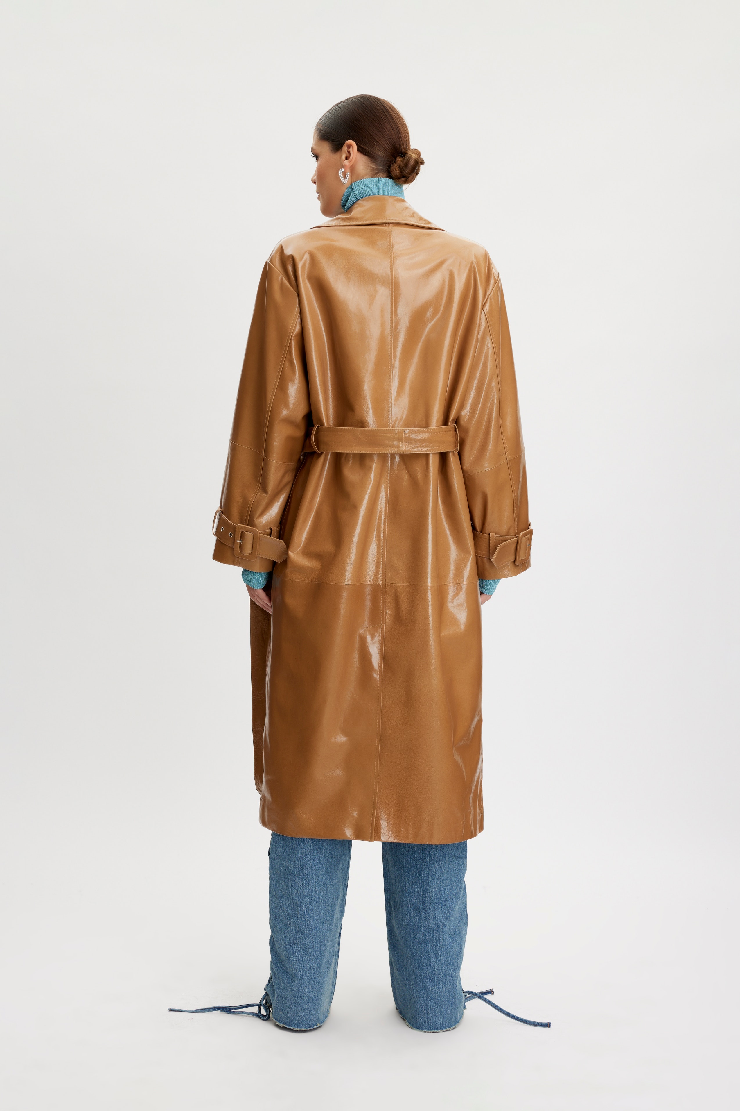 AylaGZ Leathcer coat LOOKBOOK BACK 10908395-104885