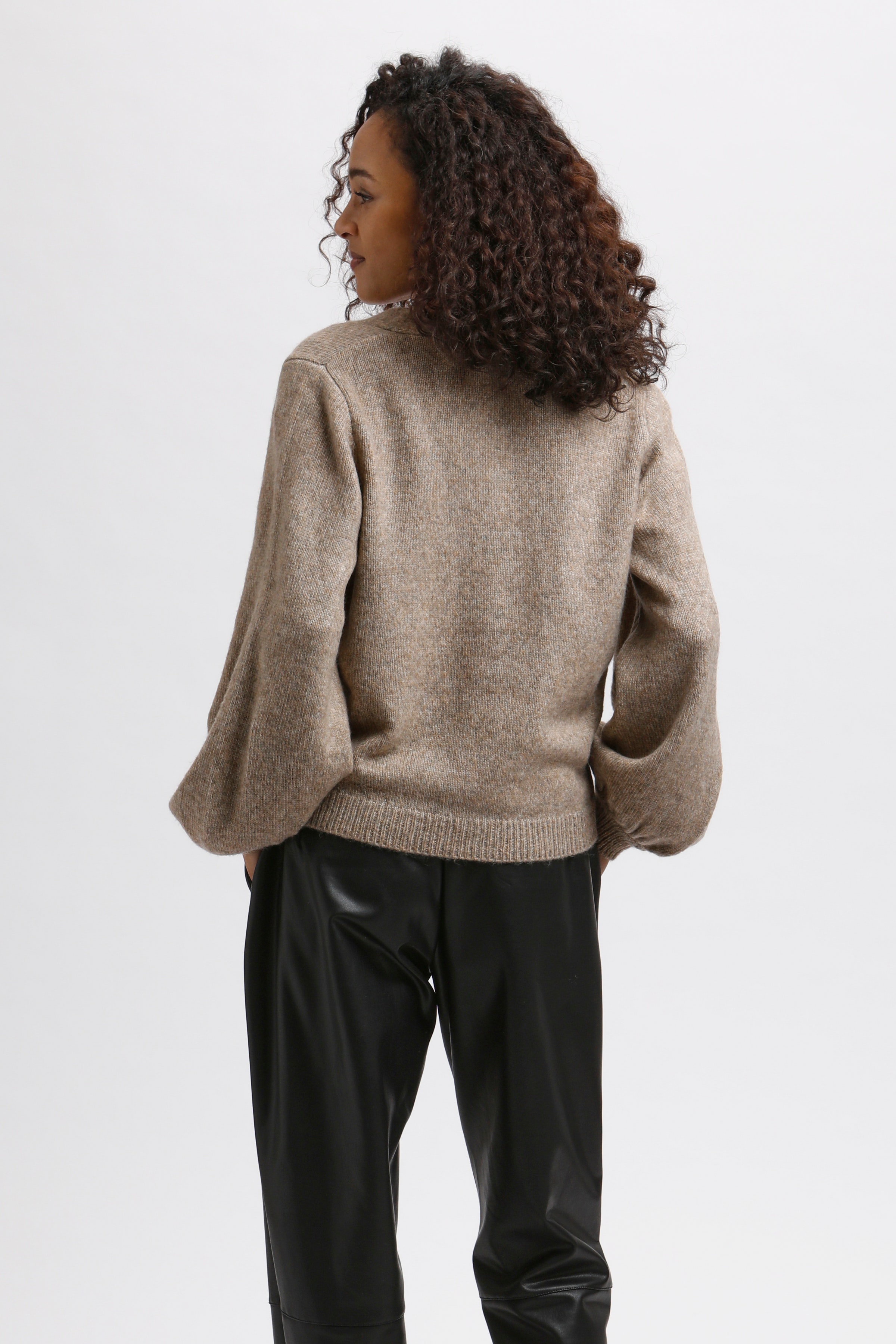 KAjen Cardigan LOOKBOOK BACK 10505752-1713191