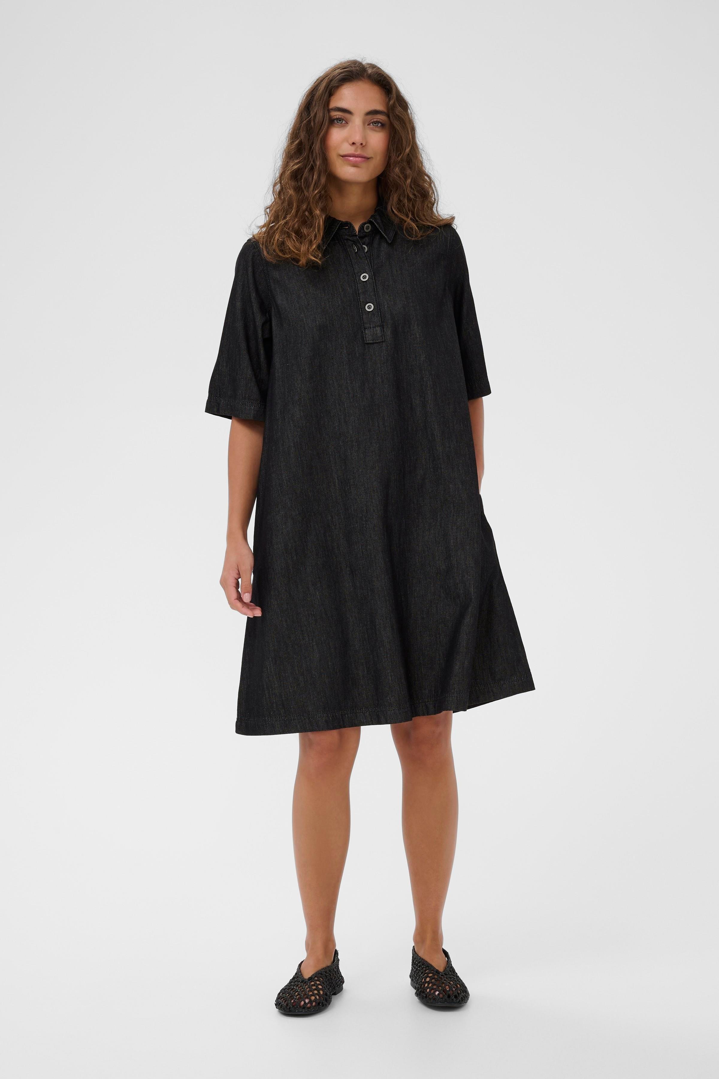 CUwinnie Denimkjole LOOKBOOK FRONT 50111467-500064