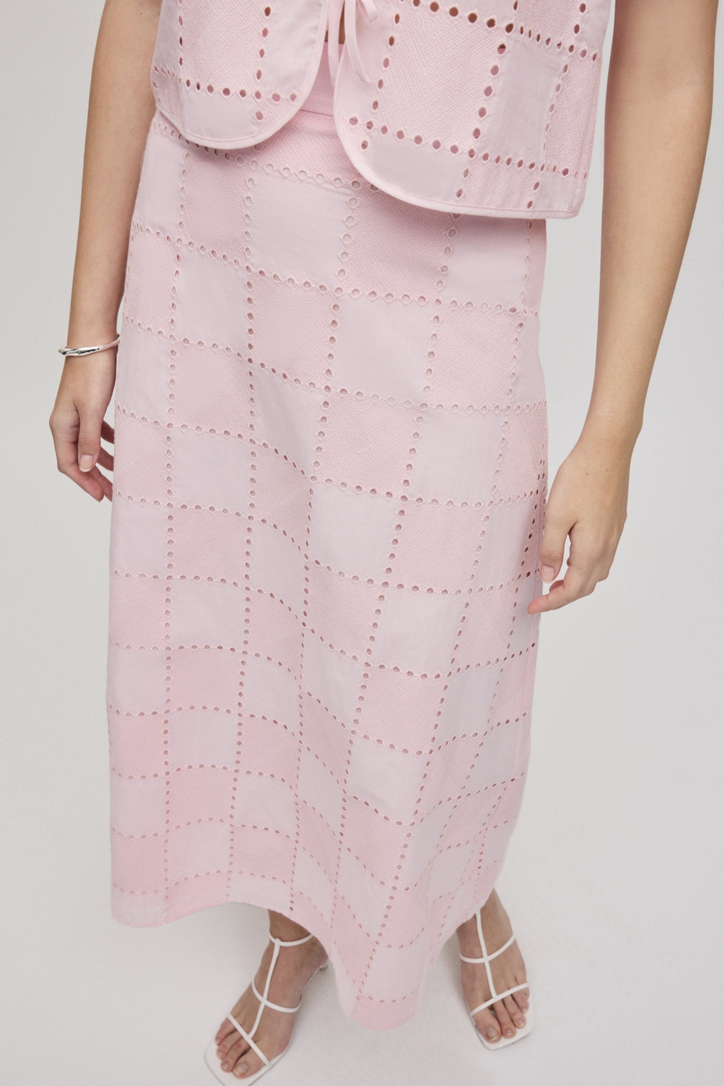 SAMANTHA Skjørt LOOKBOOK FRONT 30600529-PI636