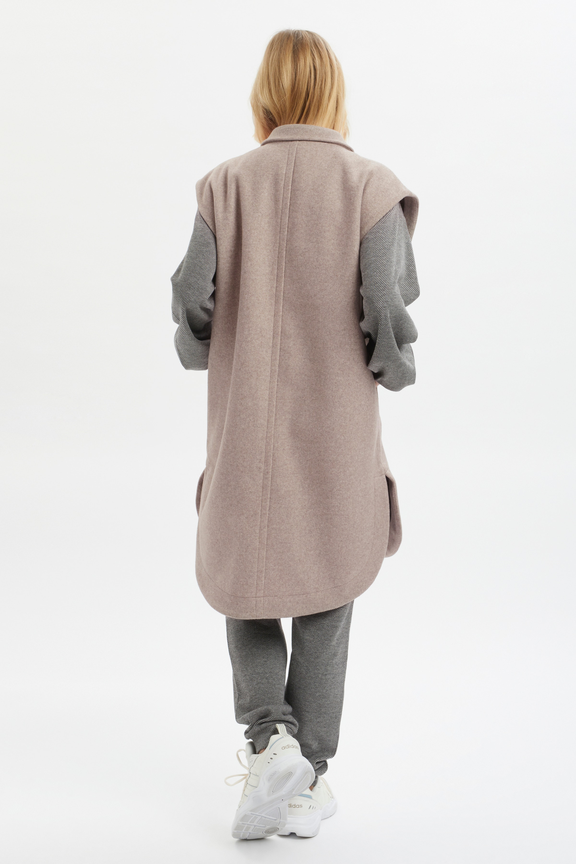 KAmelida Varm vest LOOKBOOK BACK 10506014-1708081