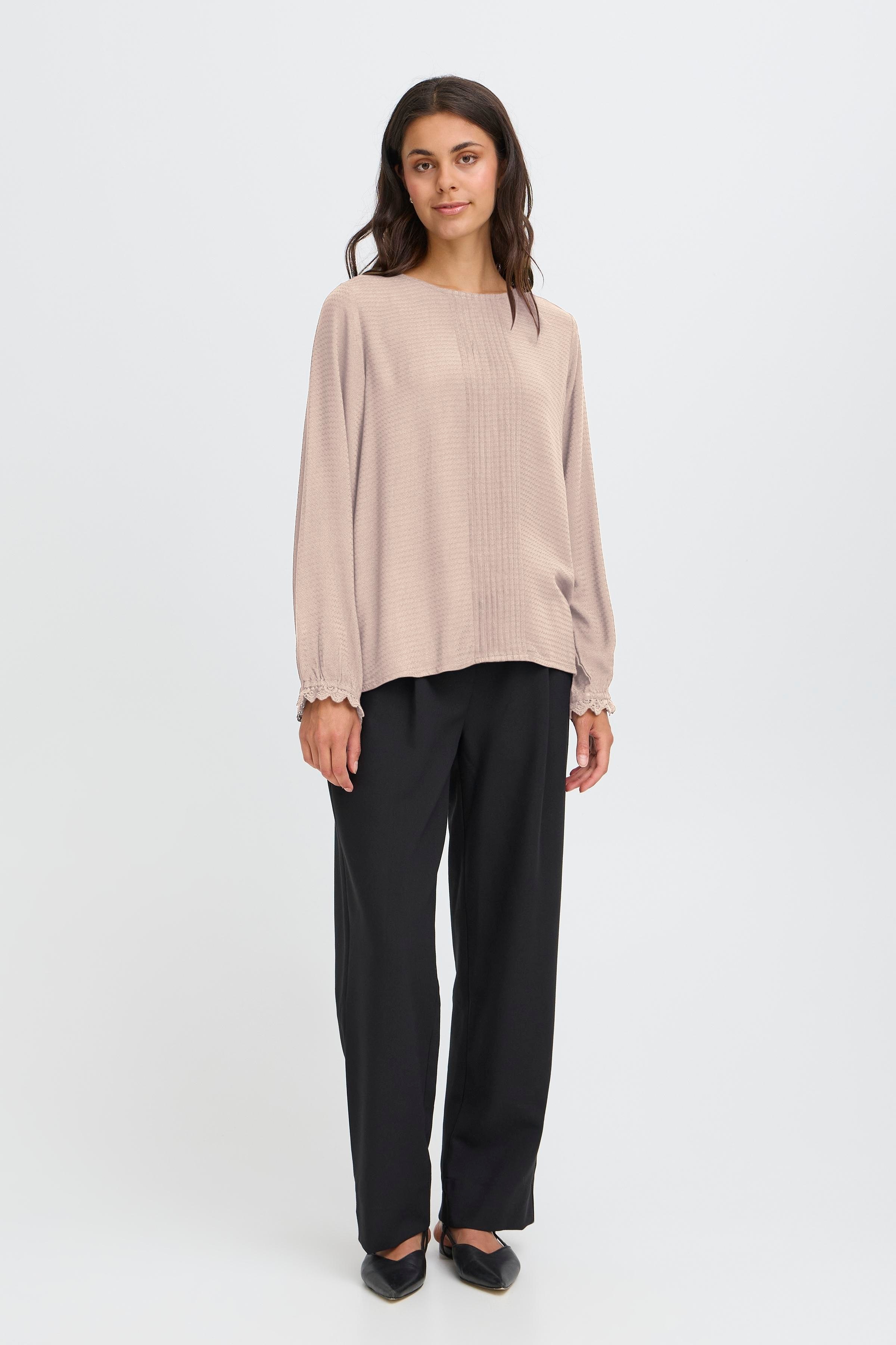 FRHIDA Bluse LOOKBOOK FRONT 20617375-171210