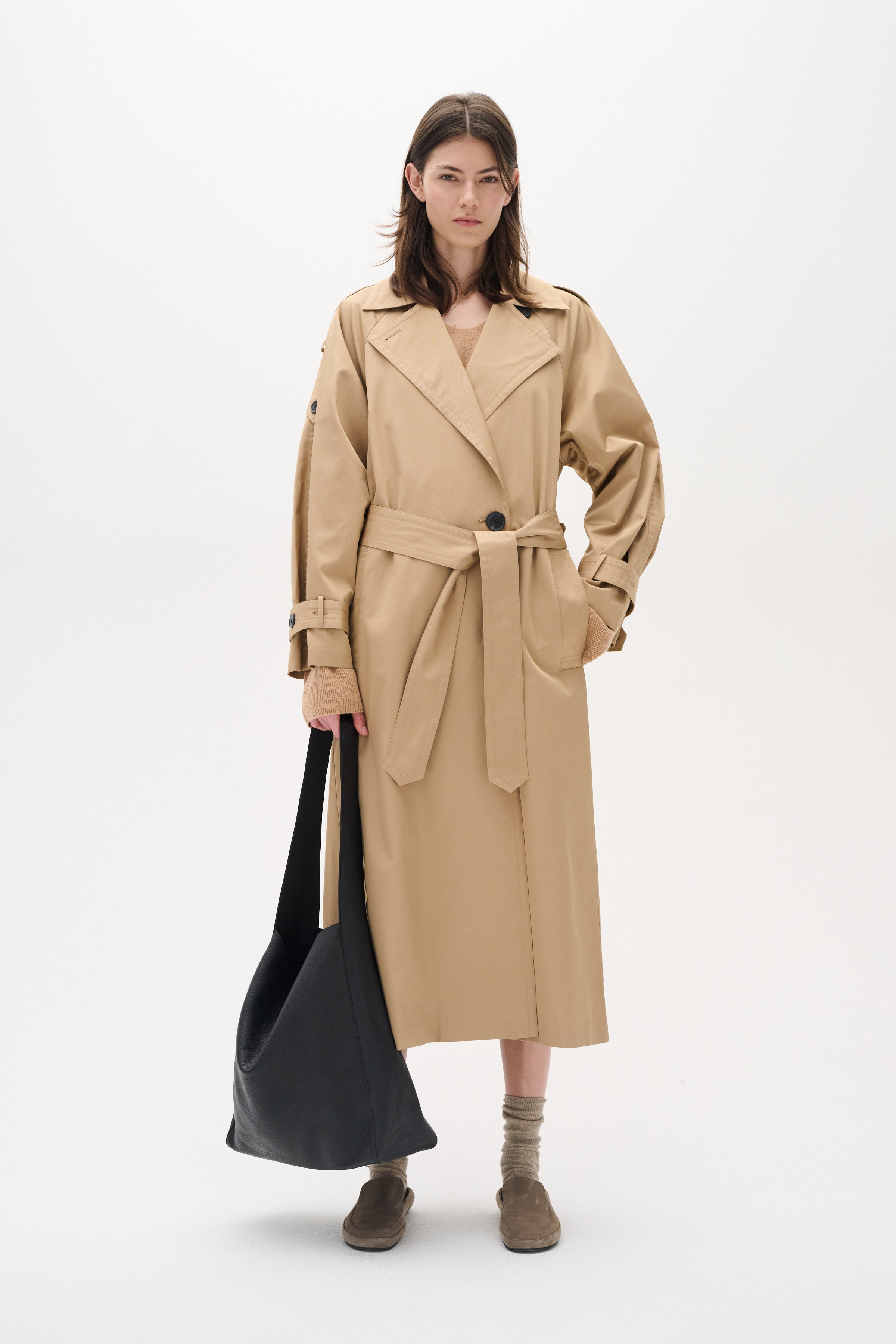 UmayaIW Trenchcoat LOOKBOOK FRONT 30110020-171320