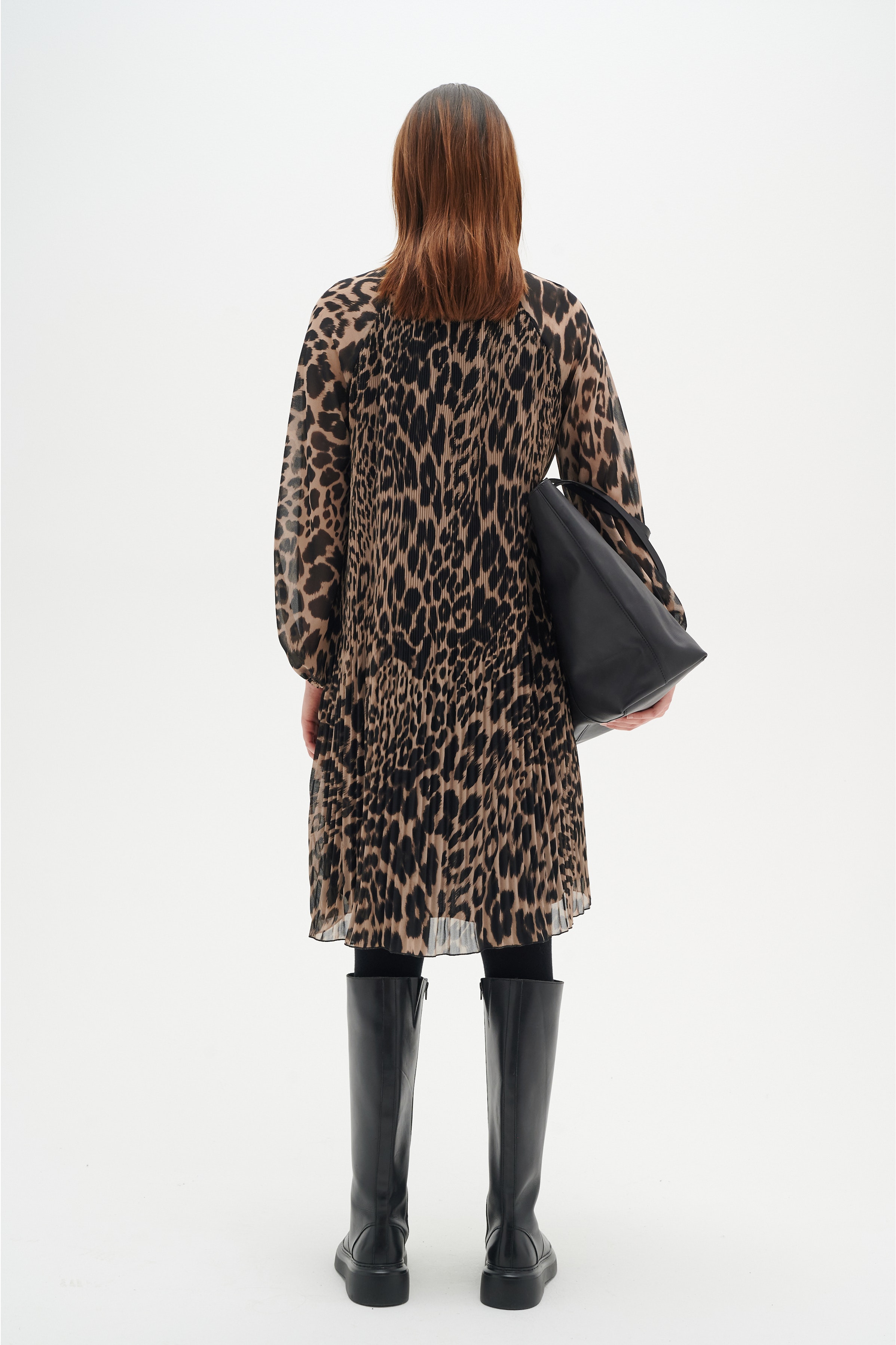 NesdraIW leopard print Kjole LOOKBOOK BACK 30108690-302348