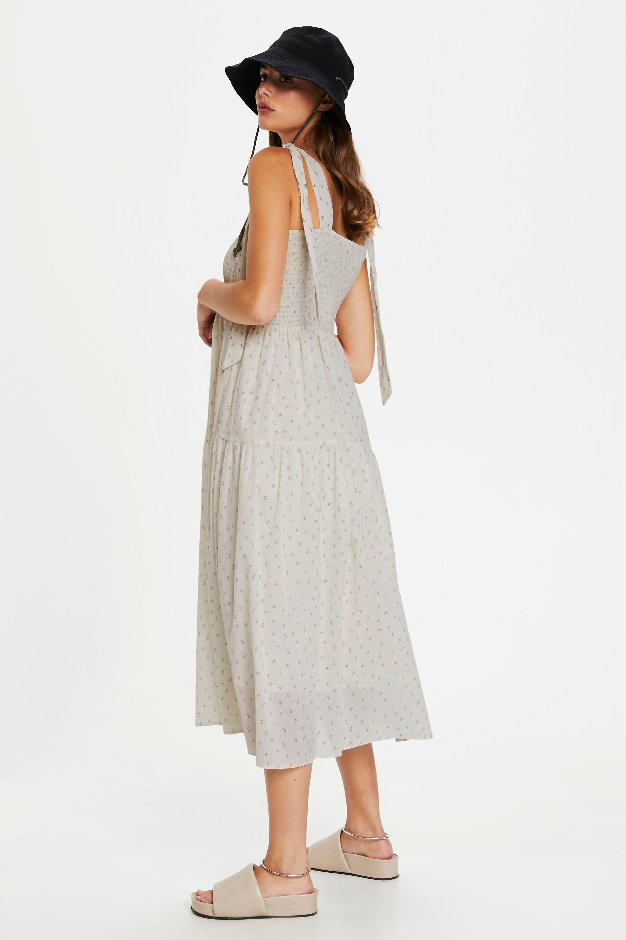 SLDandy Dress LOOKBOOK BACK 30405472-300572