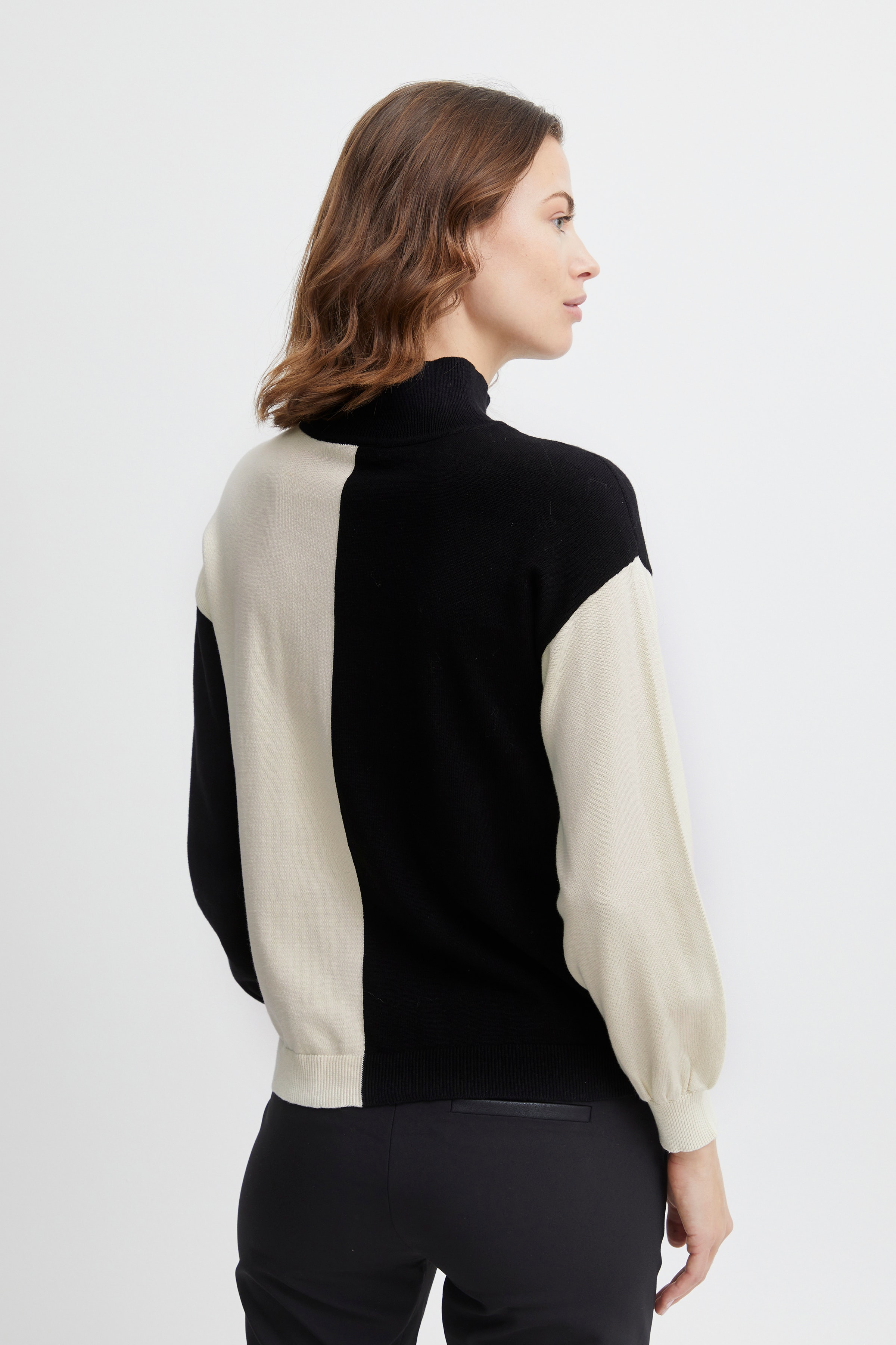 FRLINSE Pullover LOOKBOOK FRONT 20611716-200115