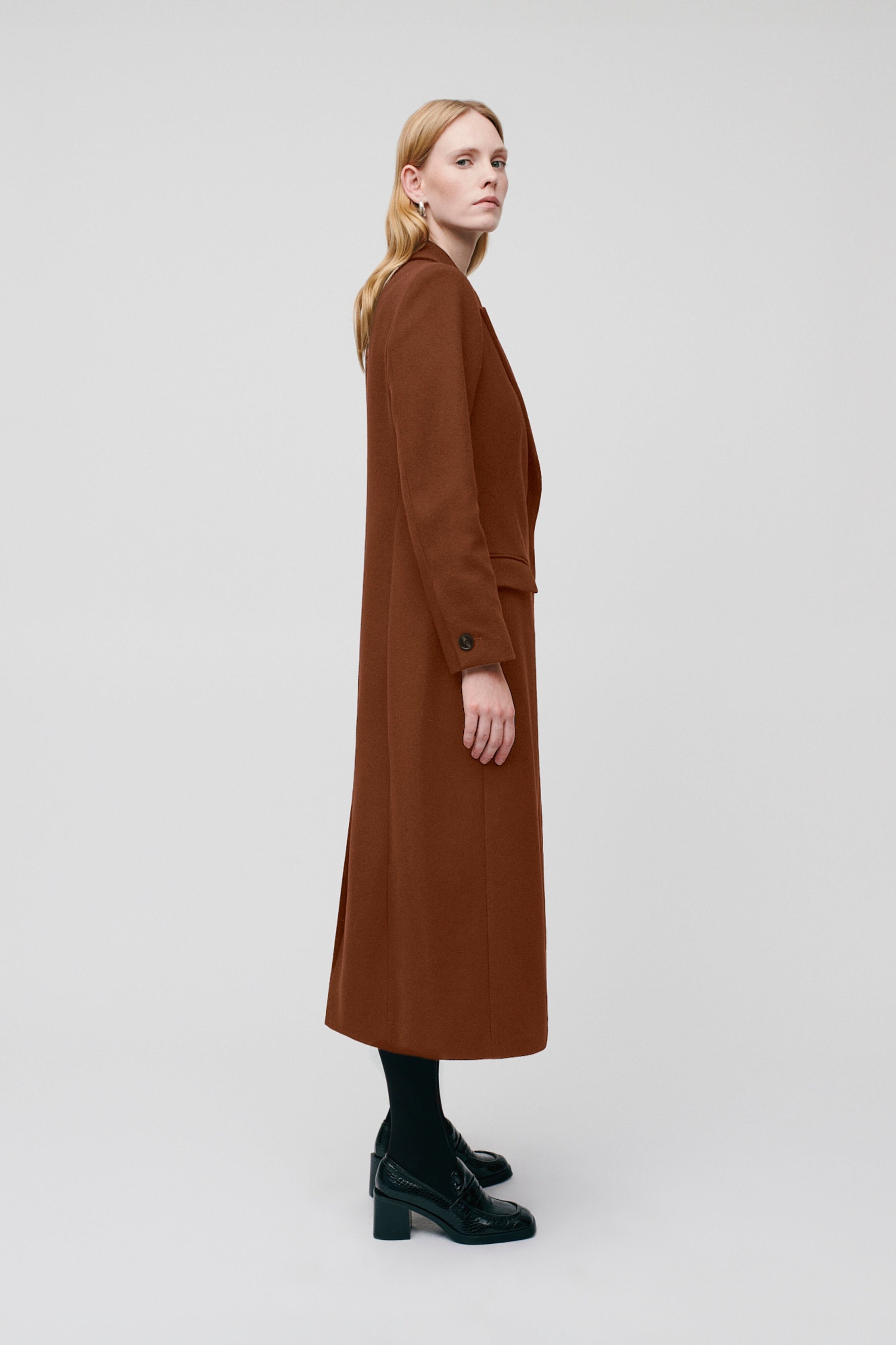 CYNTHIA Coat LOOKBOOK FRONT 30600181-BR248