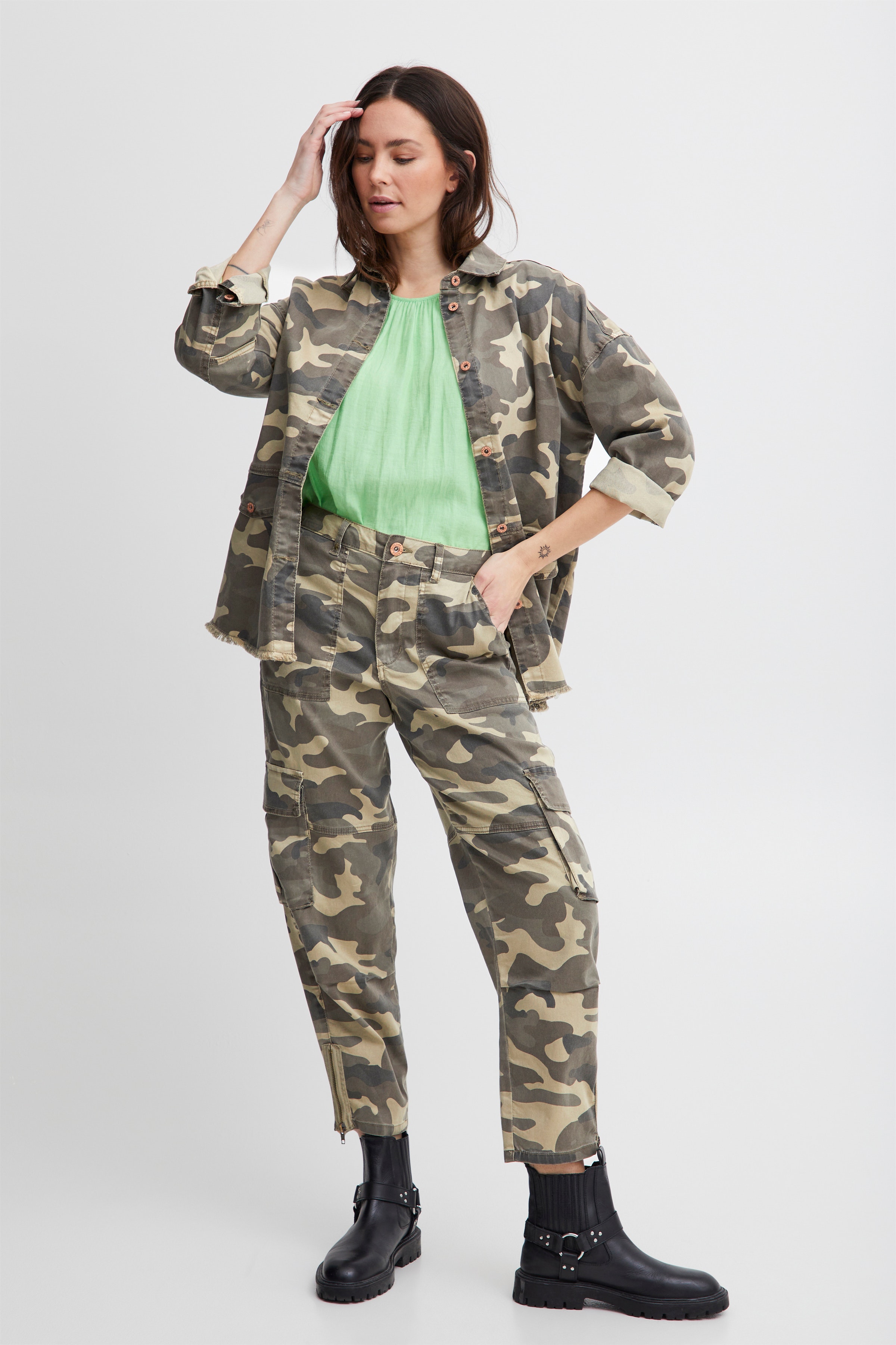 PZANGELA Bukser LOOKBOOK FRONT 50206948-200375