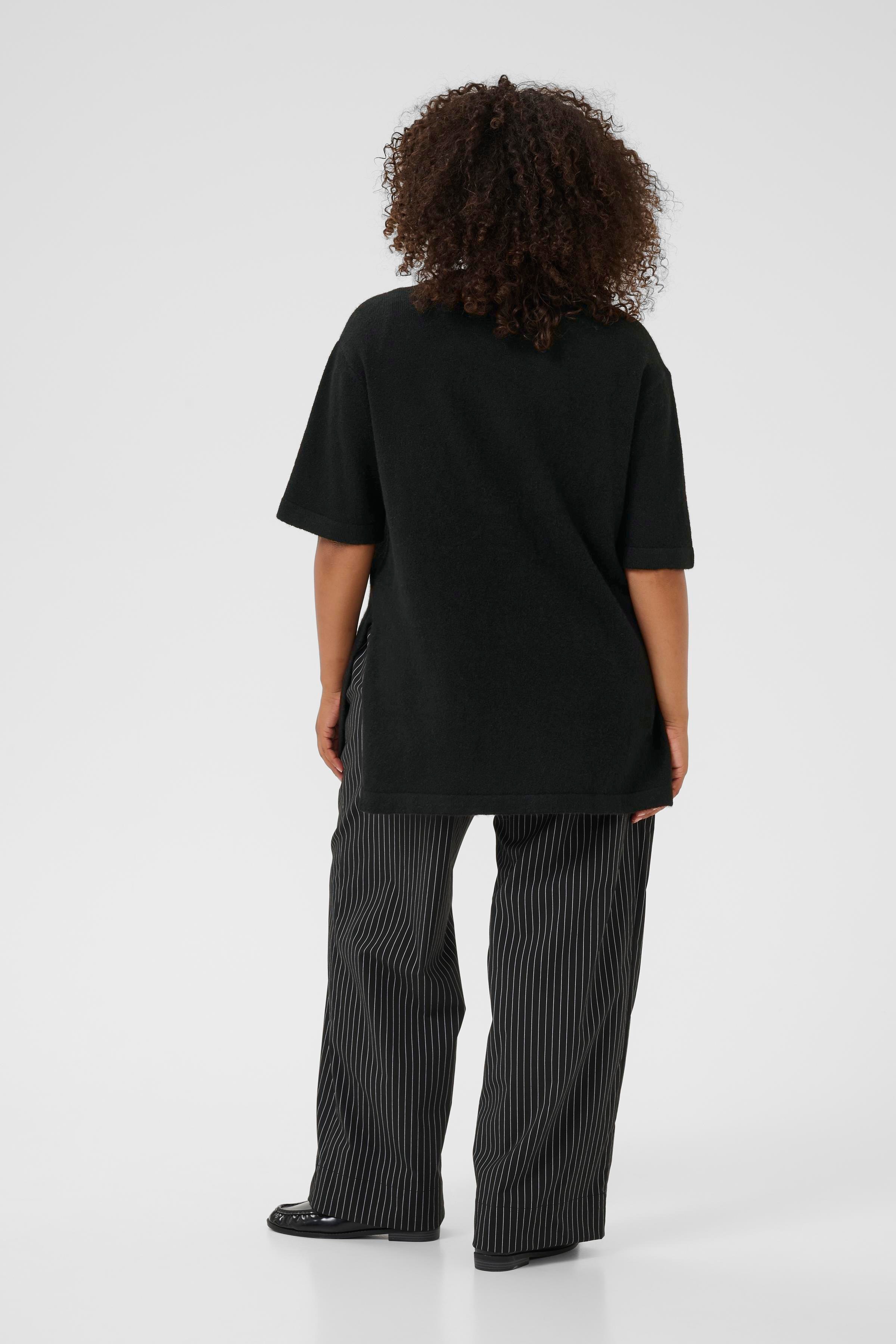 KCniela Pullover LOOKBOOK BACK 10583700-100121