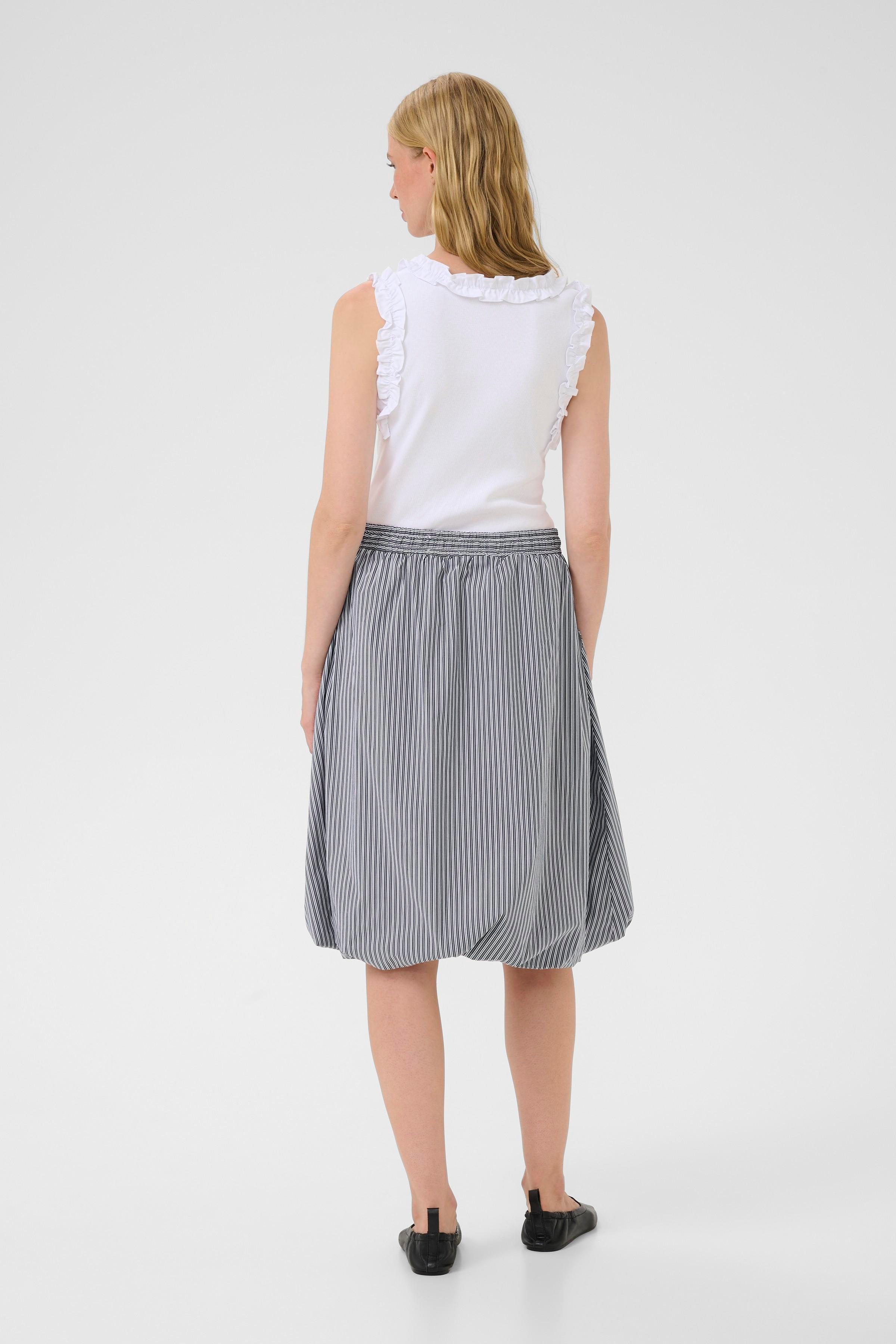 KBBeatrice Skirt LOOKBOOK BACK 10105646-108462