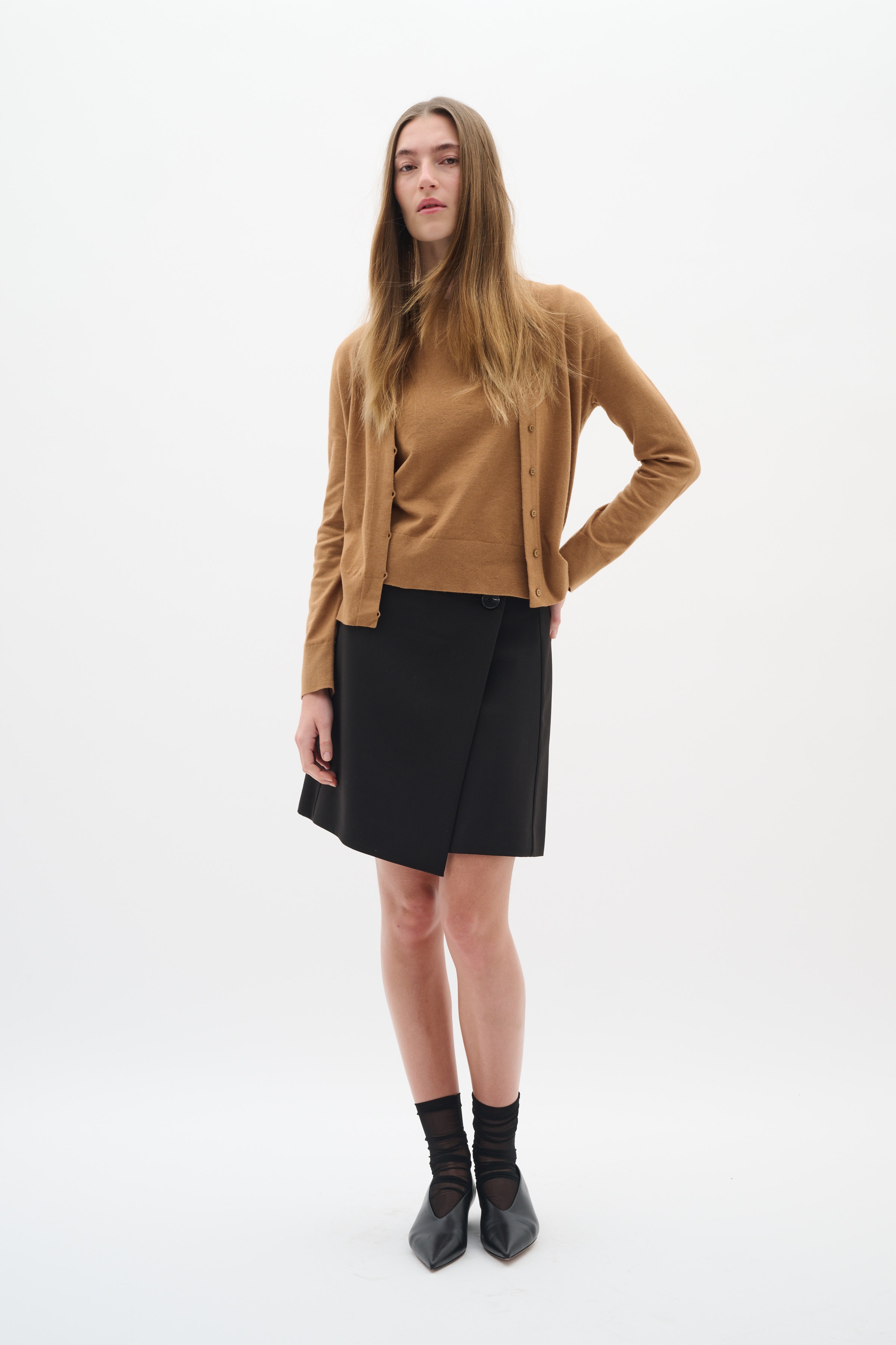 BryelleIW LOOKBOOK FRONT 30110994-194008