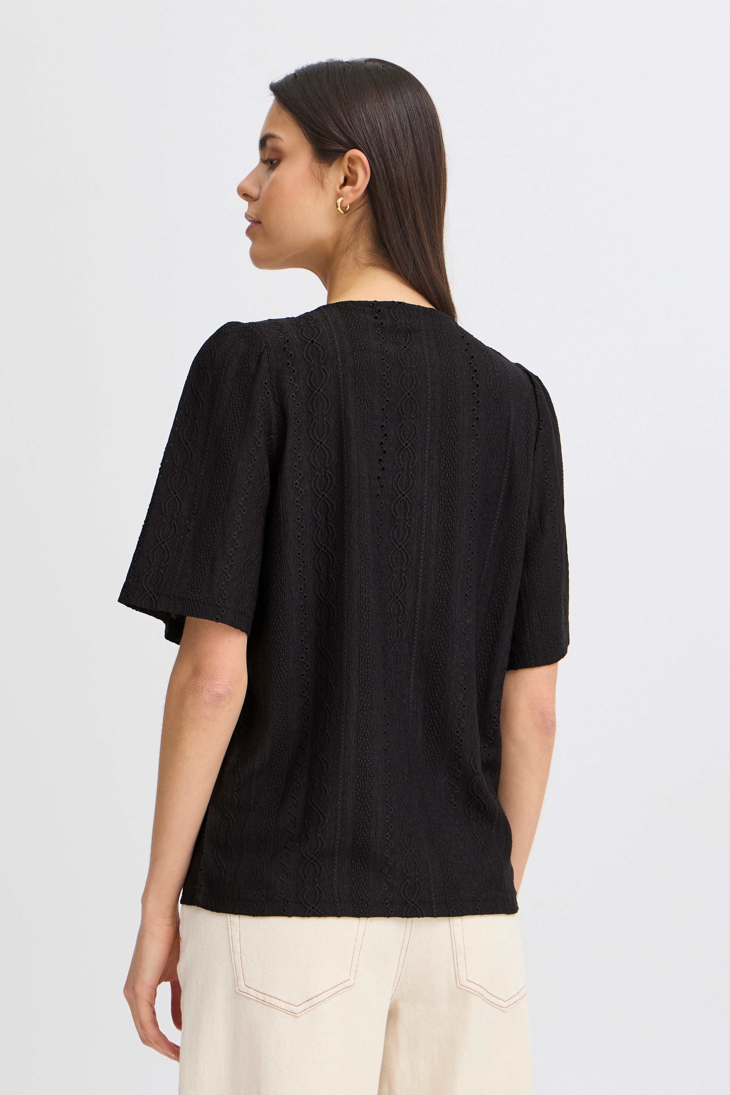 FREMIRA T-shirt LOOKBOOK FRONT 20615830-200113