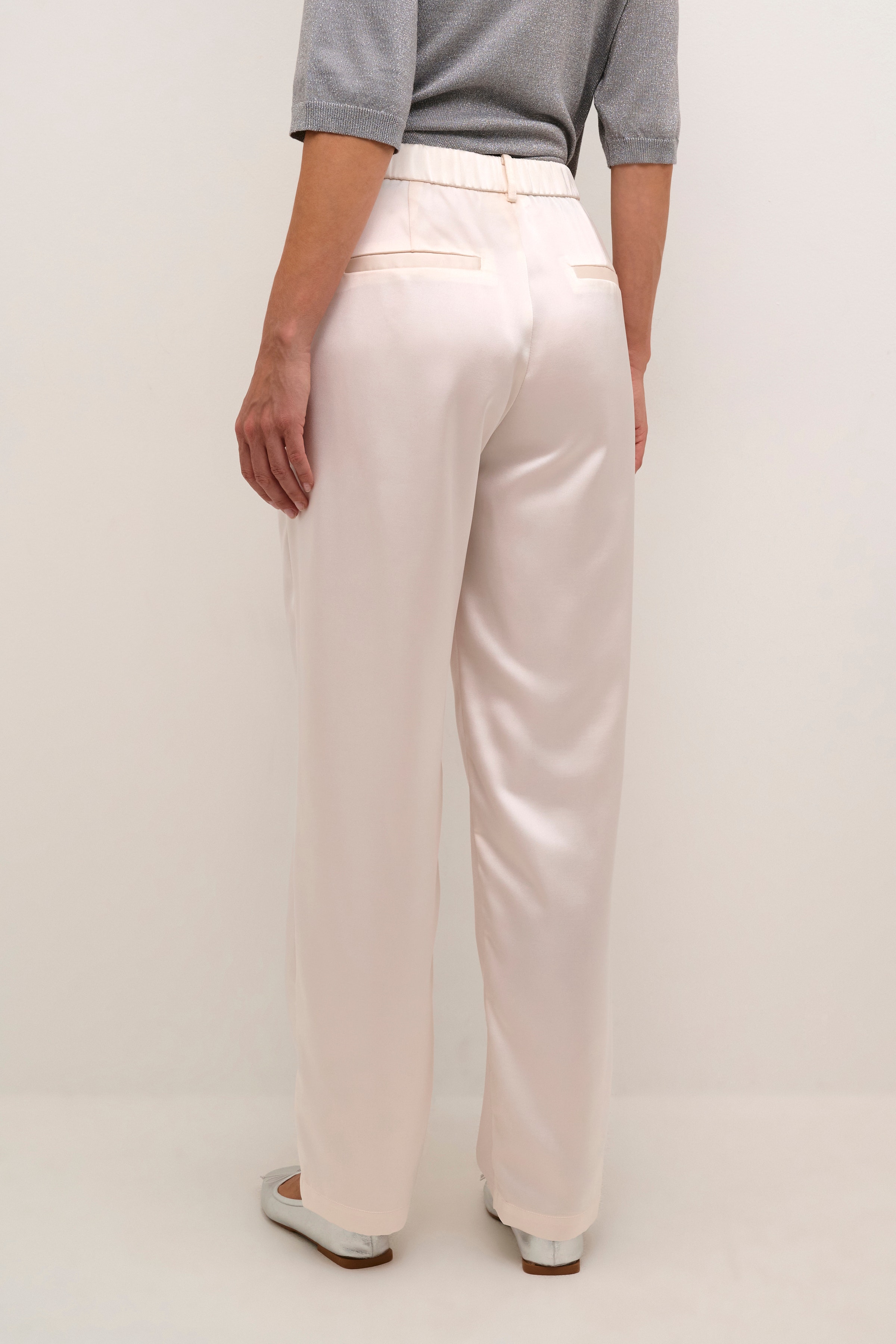 CRCocamia Trousers LOOKBOOK BACK 10612012-120601