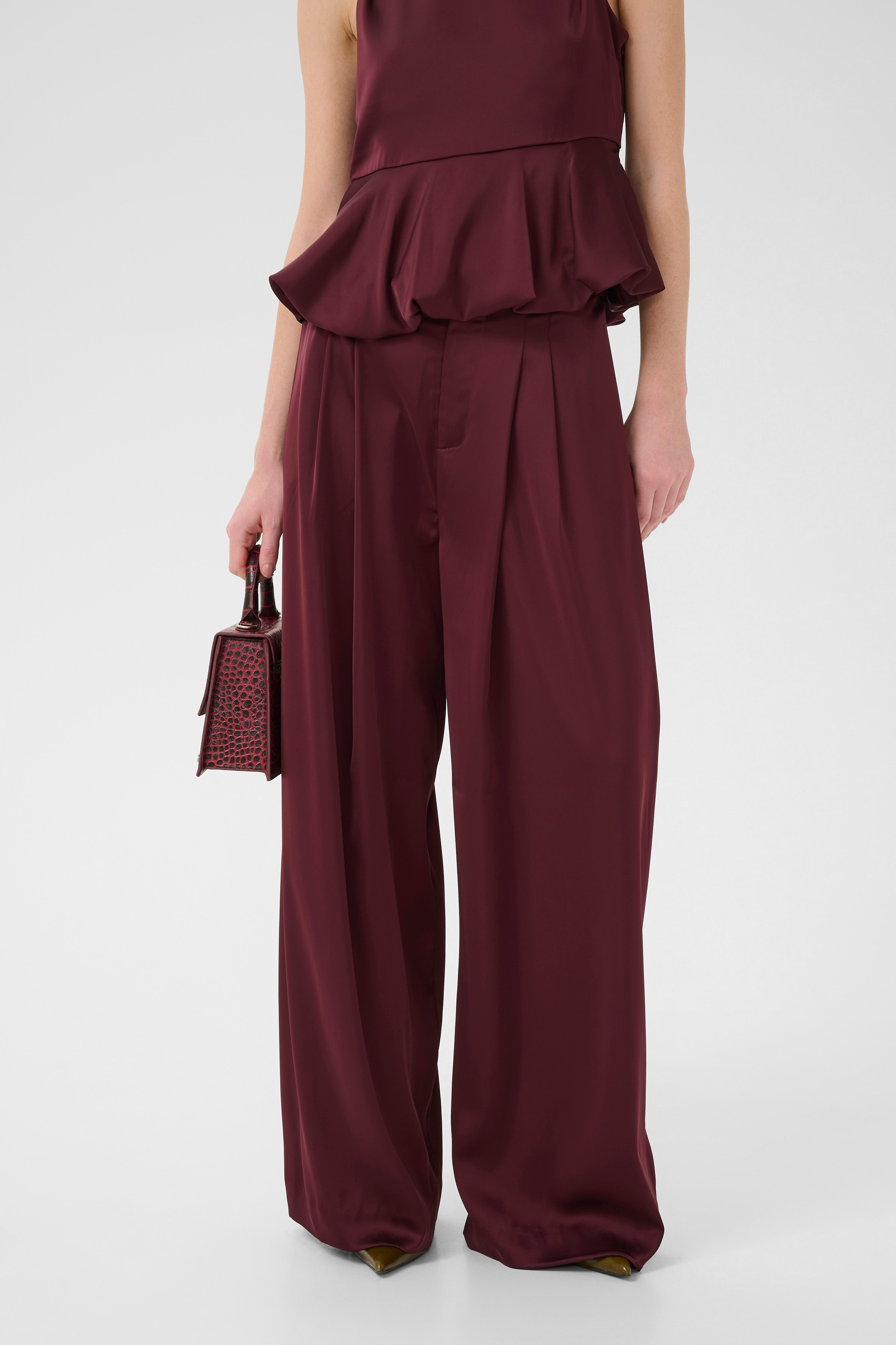 GZrue Trousers LOOKBOOK FRONT 10910805-108291