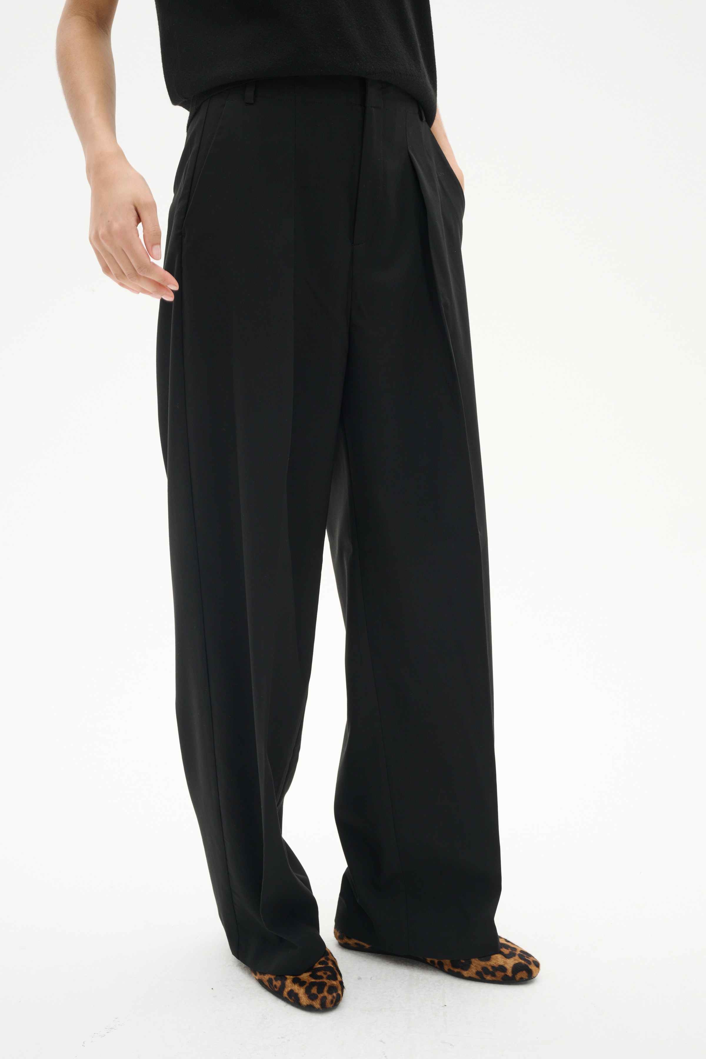 ThyIW Trousers LOOKBOOK DETAIL 30109038-194008