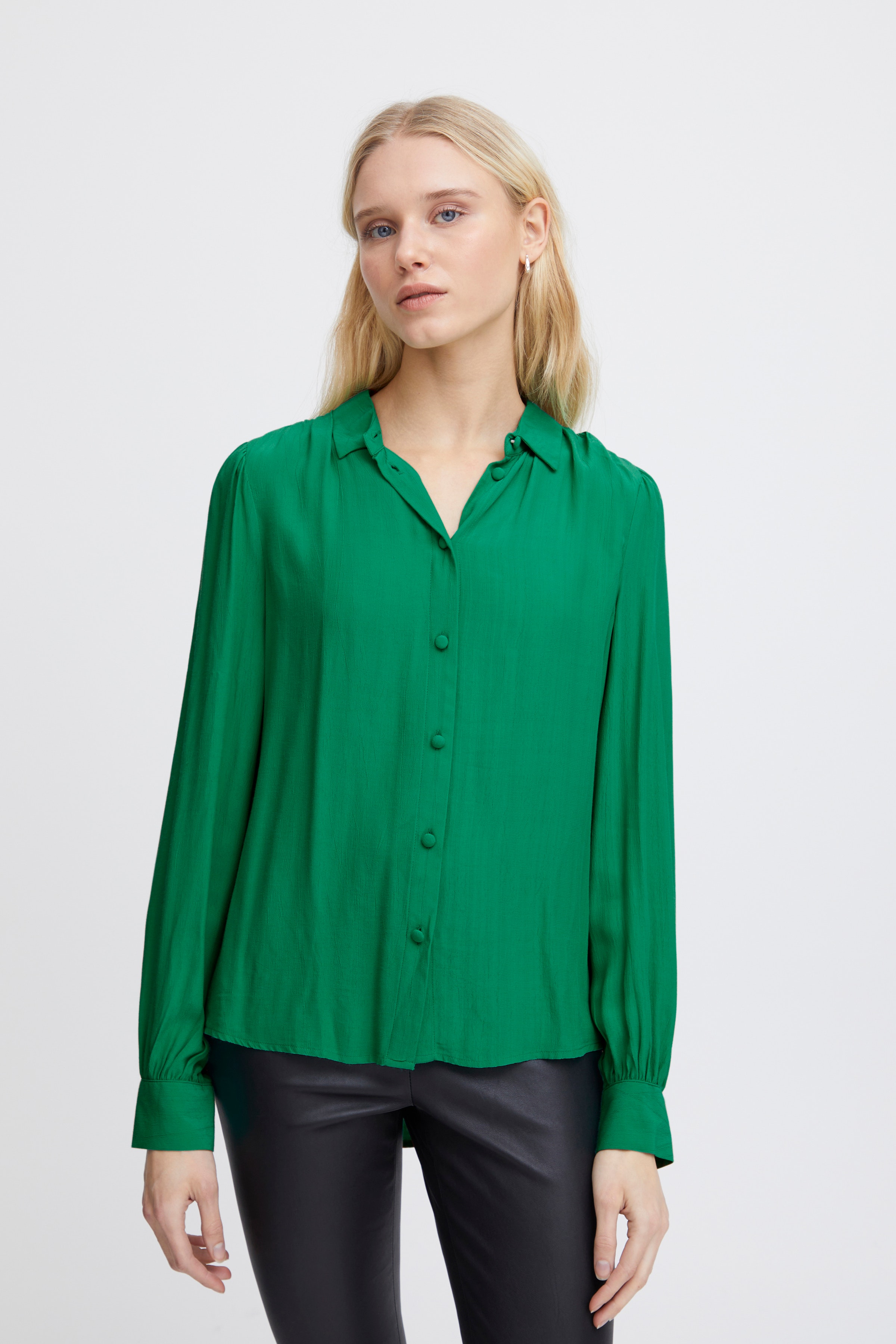 IRNOELLA Shirt LOOKBOOK FRONT 20119601-185841