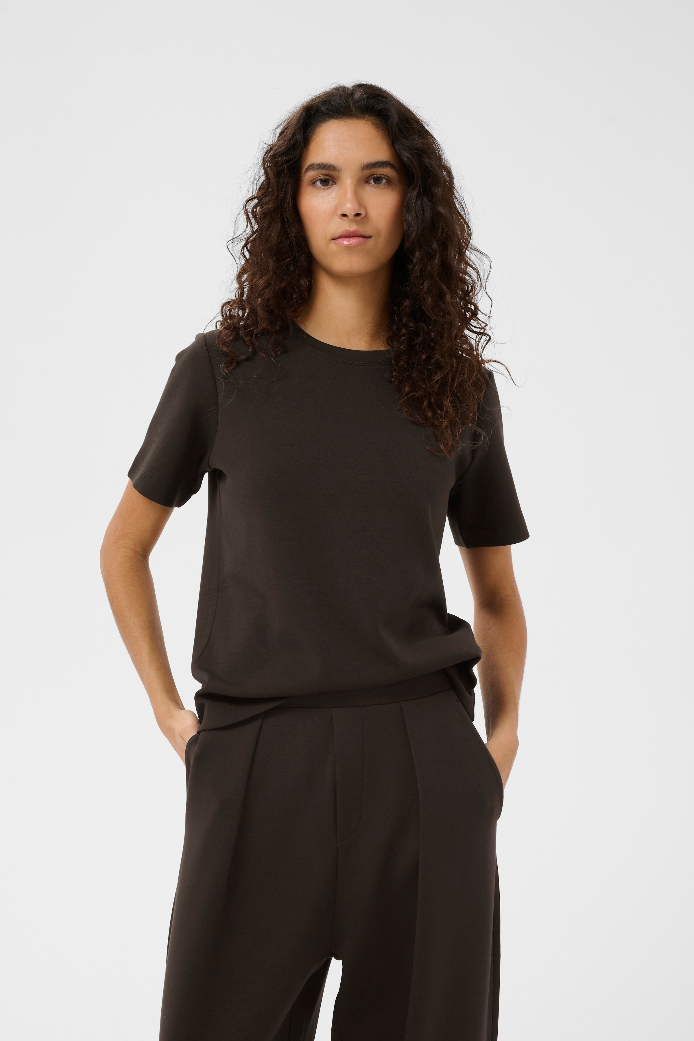 VincentIW T-shirt LOOKBOOK FRONT 30106201-191109