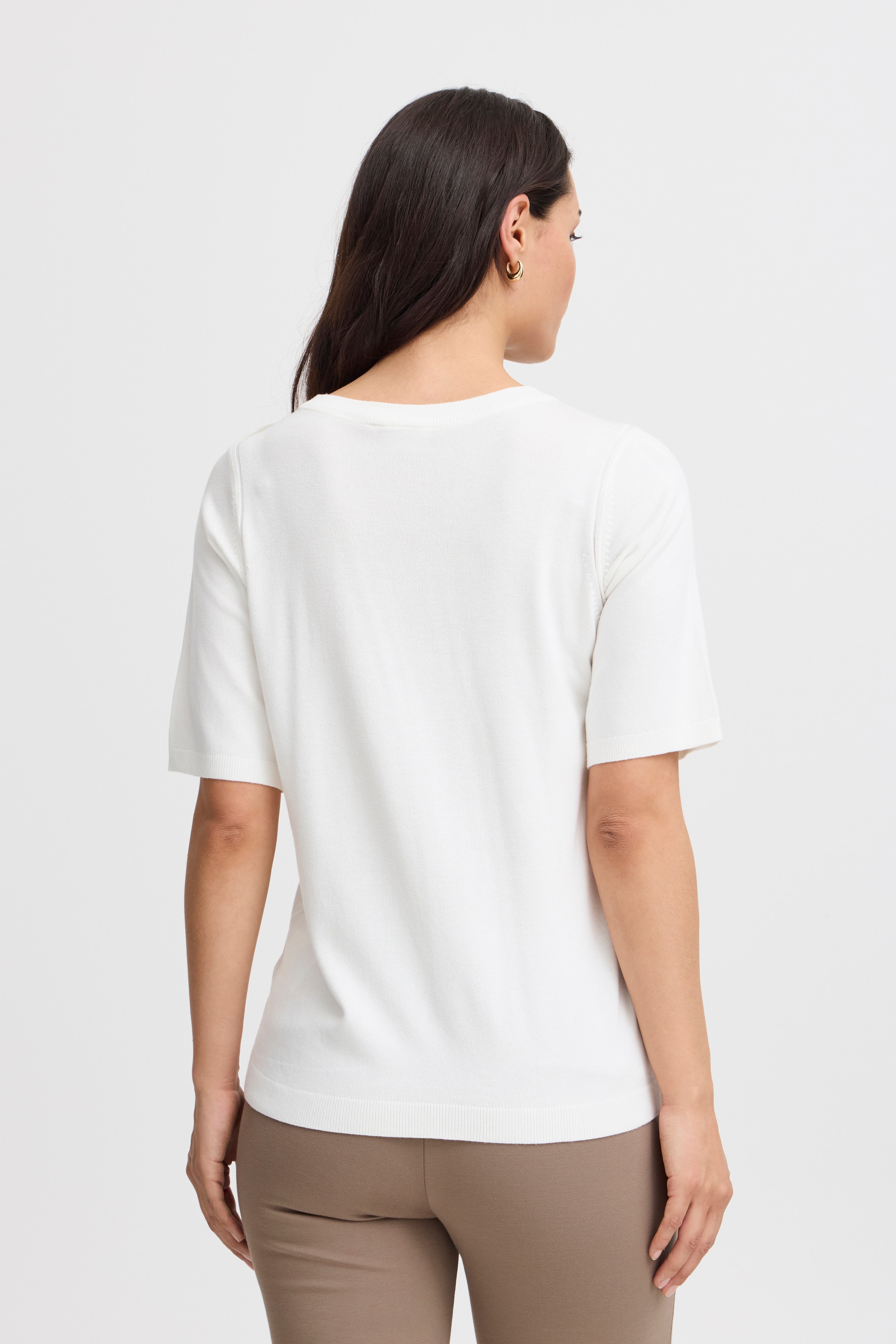 FRCLIA Pullover LOOKBOOK FRONT 20614192-110602