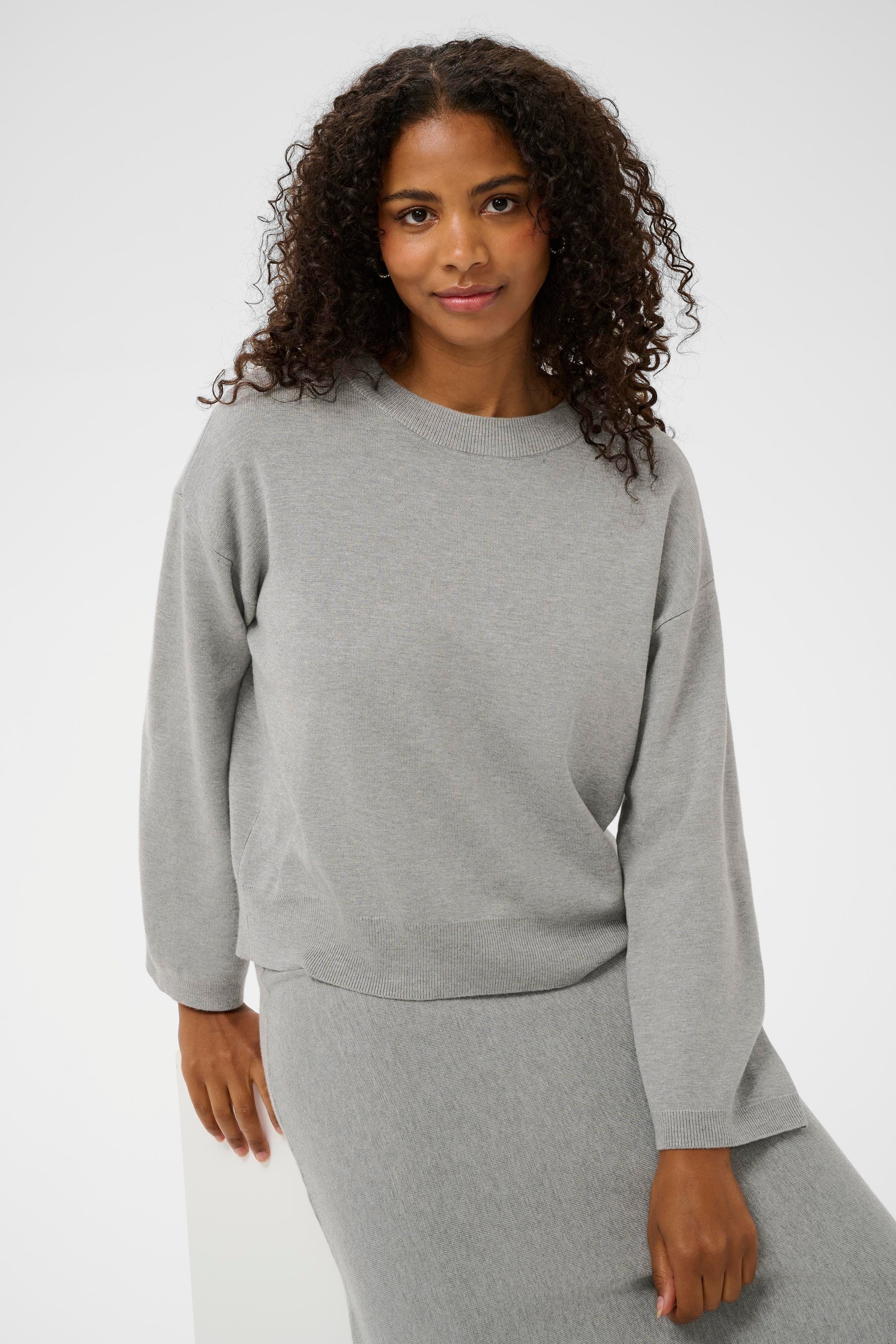 KAmalina Pullover LOOKBOOK DETAIL 10511110-100123