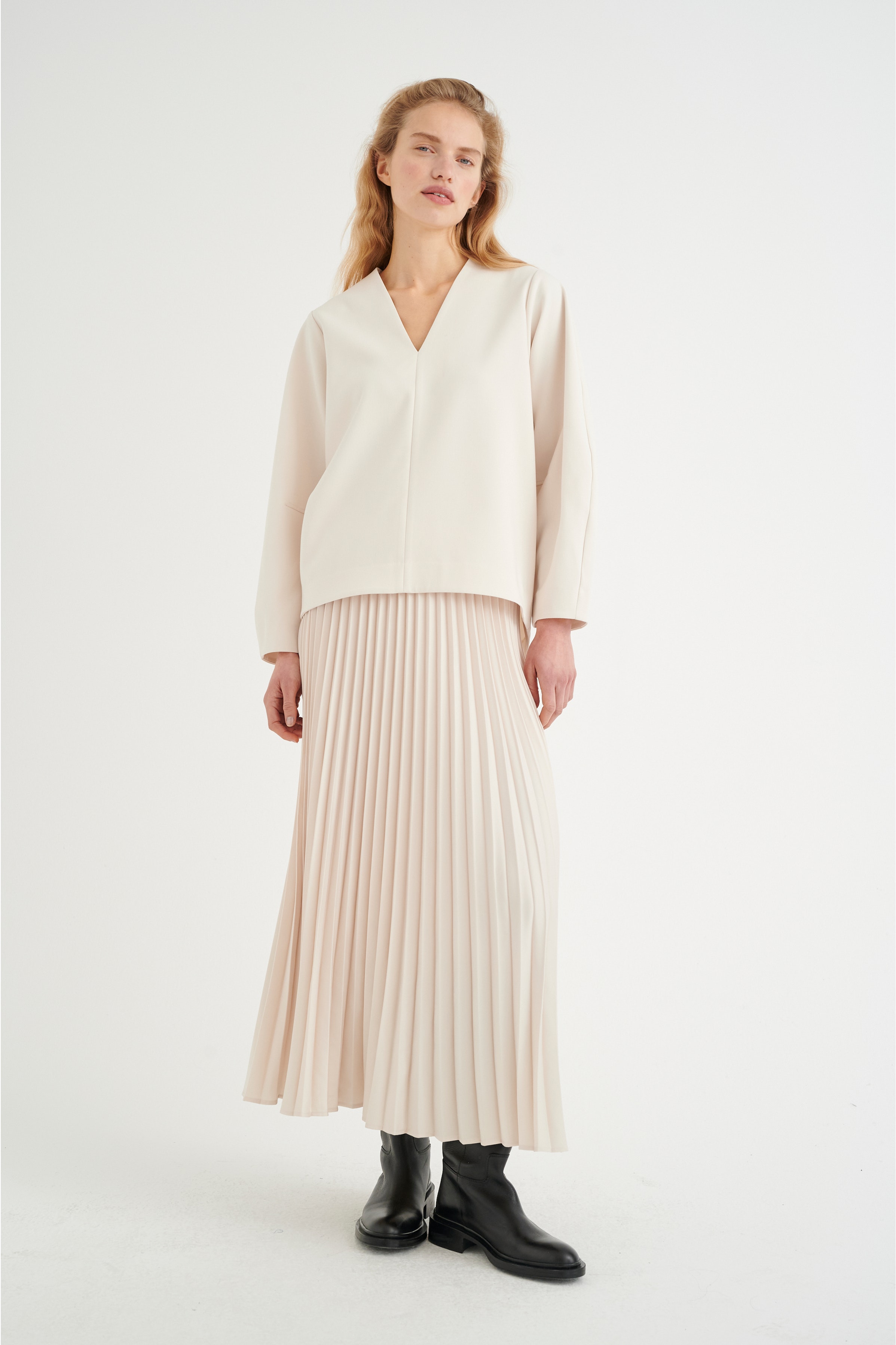 WillowIW Top LOOKBOOK FRONT 30107664-120000