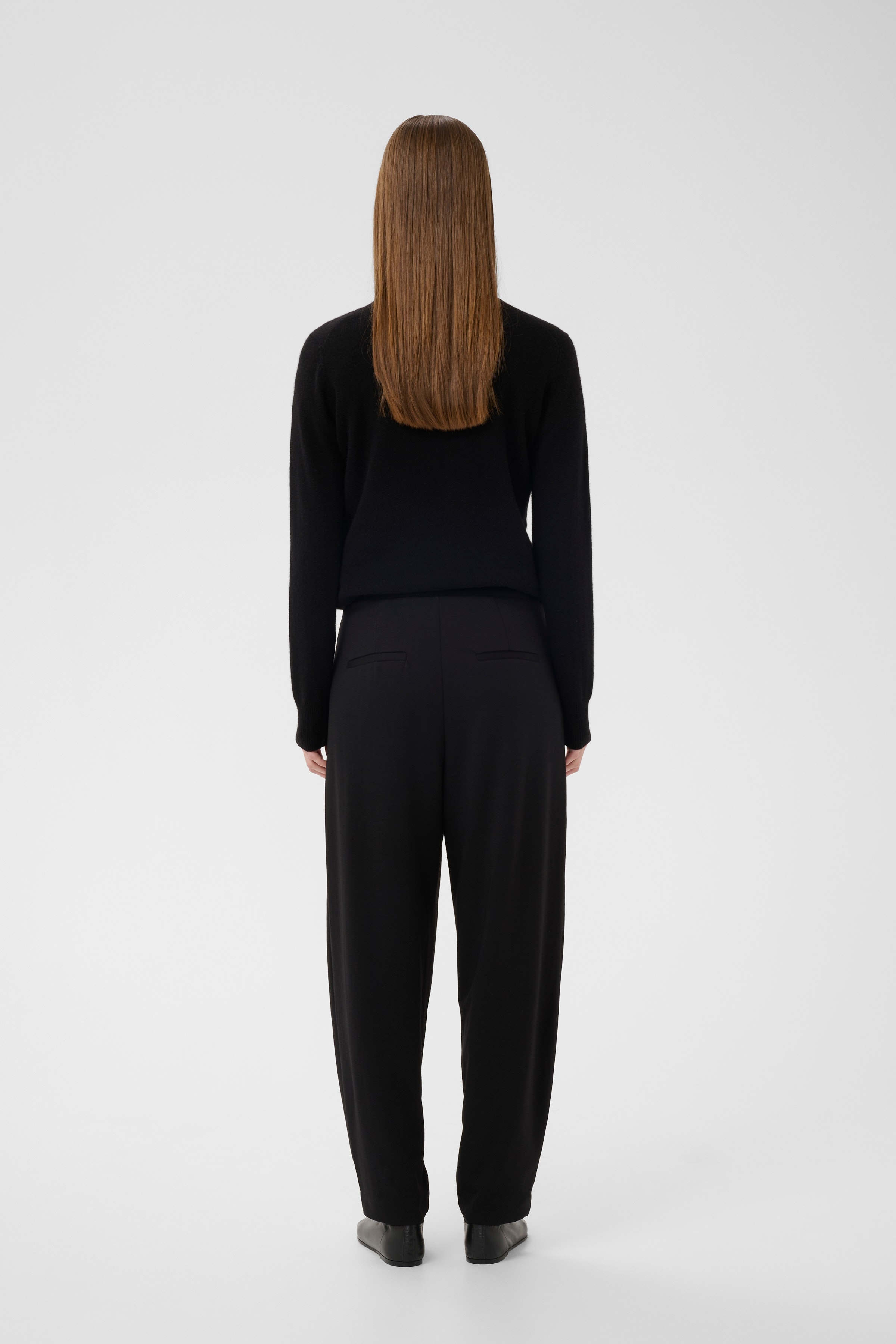 BekyIW Hose LOOKBOOK BACK 30111195-194008