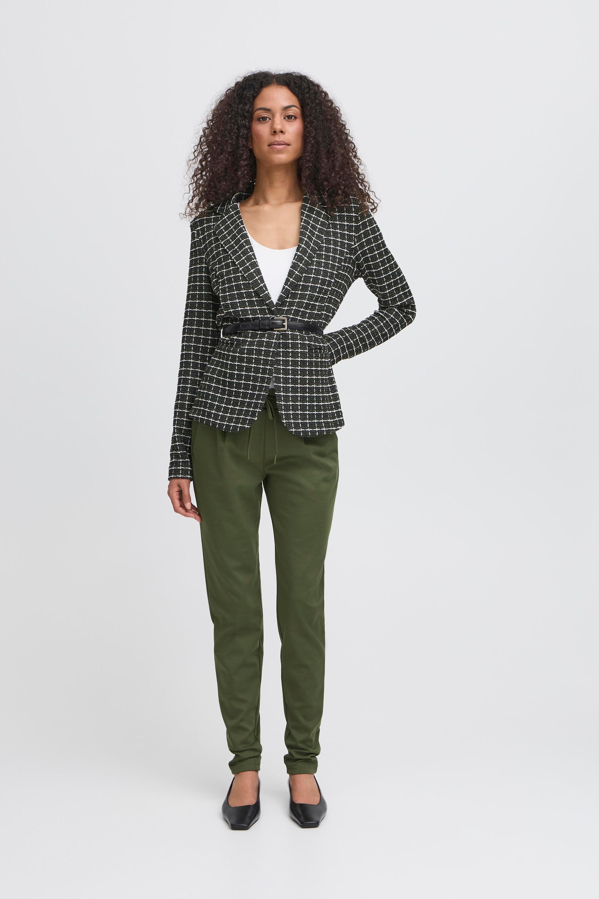 IALEANA Belte LOOKBOOK FRONT 20124375-194008