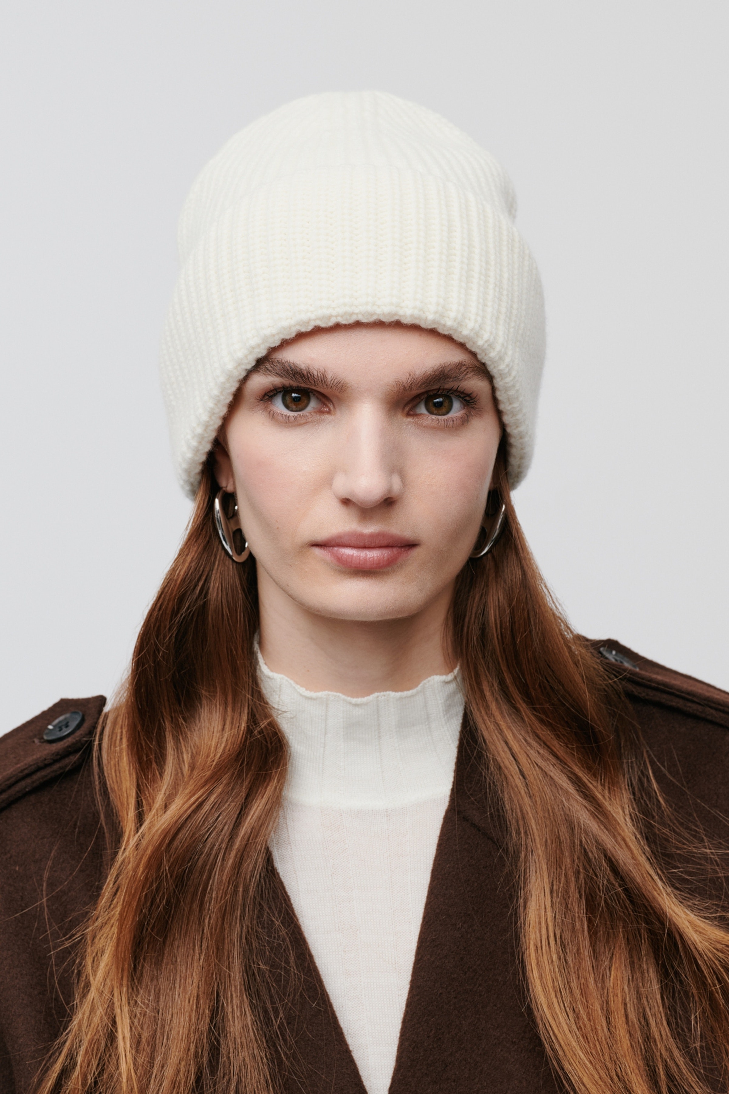 AMBER Hat LOOKBOOK FRONT 30600431-WH020