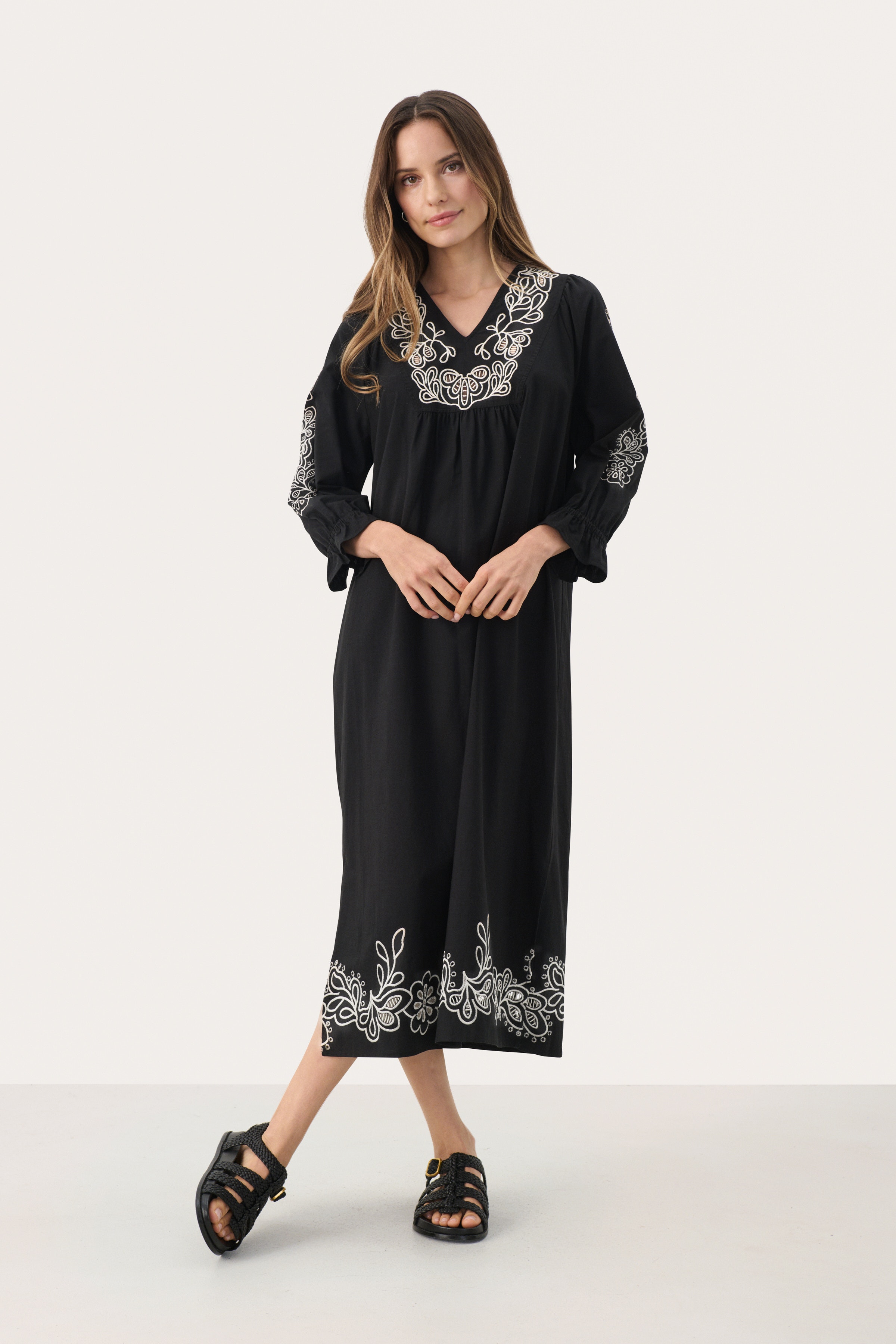 NuraPW Kleid LOOKBOOK FRONT 30309404-194008