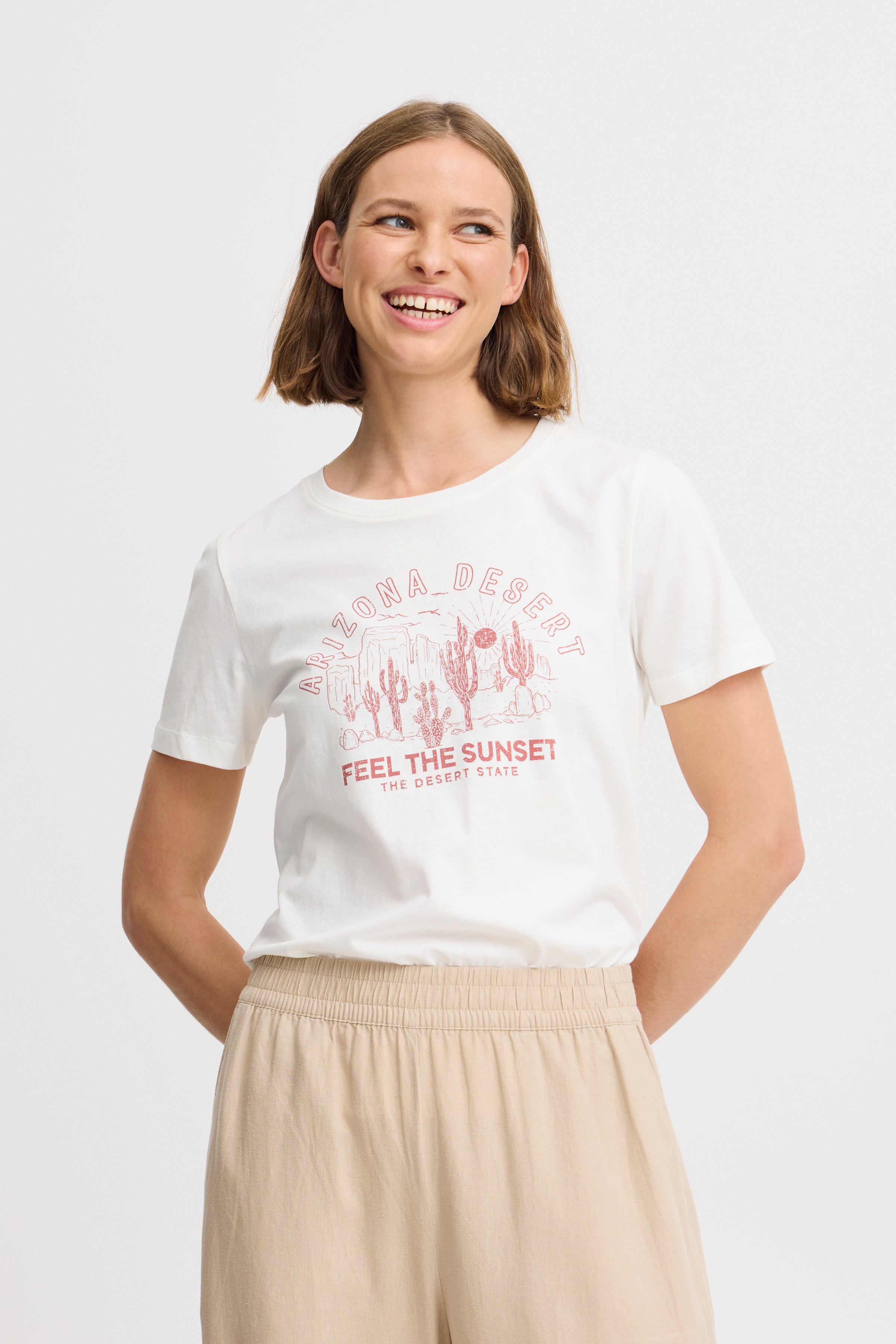 BYSOBBE T-shirt LOOKBOOK FRONT 20816698-114300
