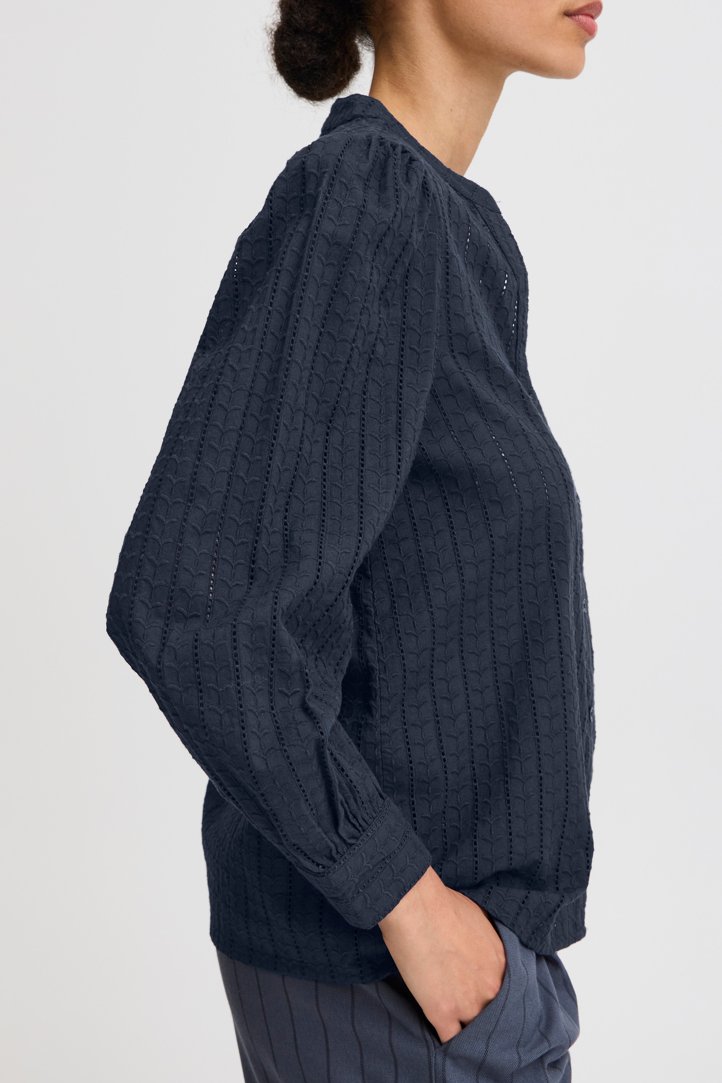 BYHASSIE Skjorte LOOKBOOK DETAIL 20815220-193923