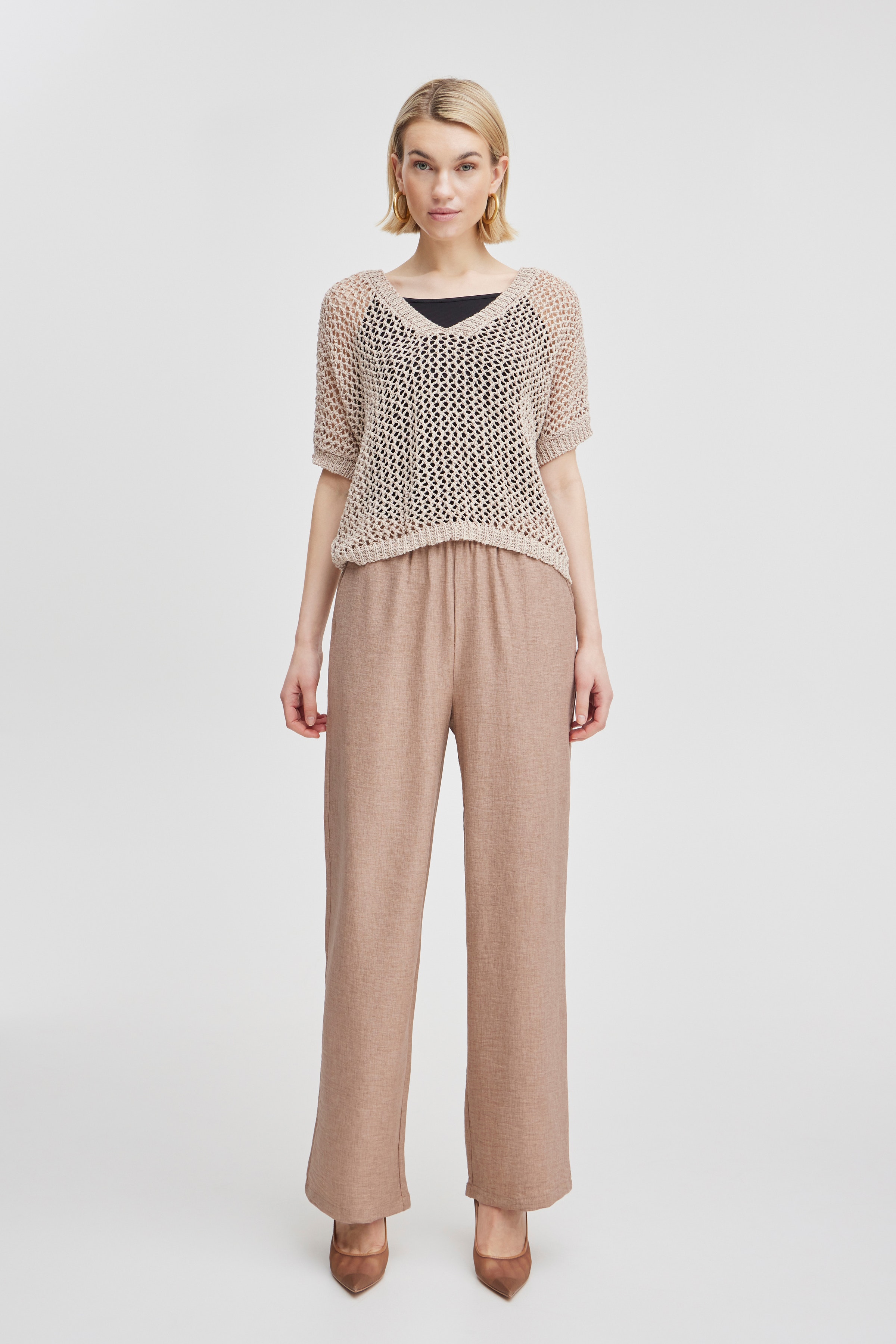 BYMARA Pullover LOOKBOOK FRONT 20814945-140708