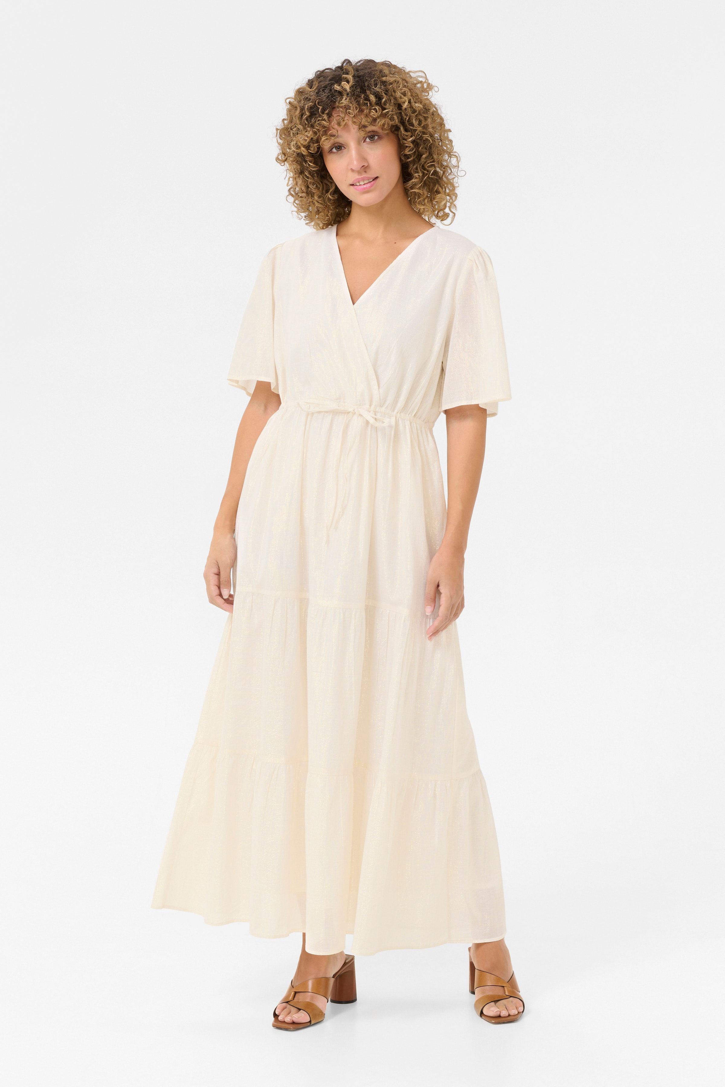 CRLesia Kleid LOOKBOOK FRONT 10613607-110602