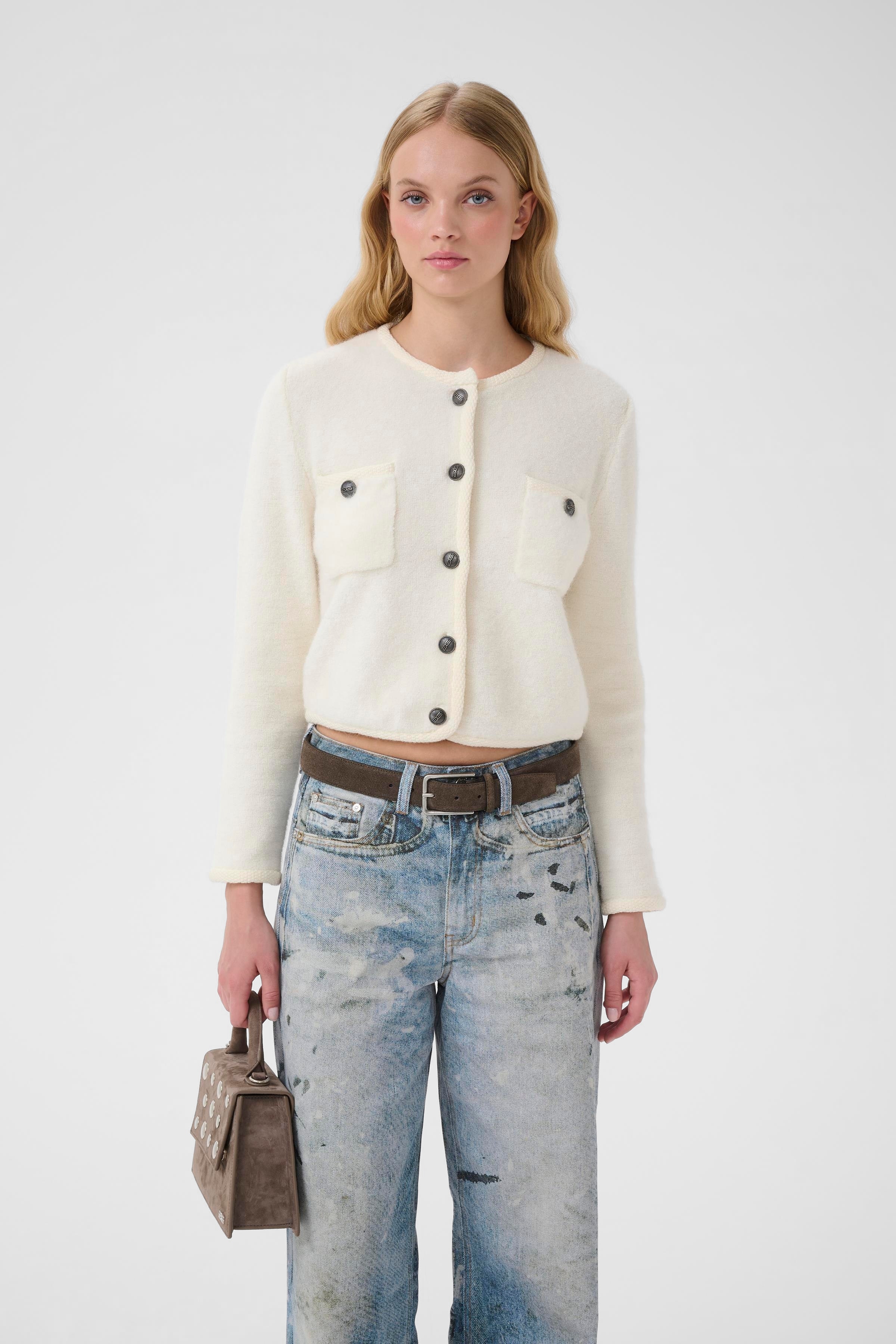 GZcurie Cardigan LOOKBOOK FRONT 10910746-110103