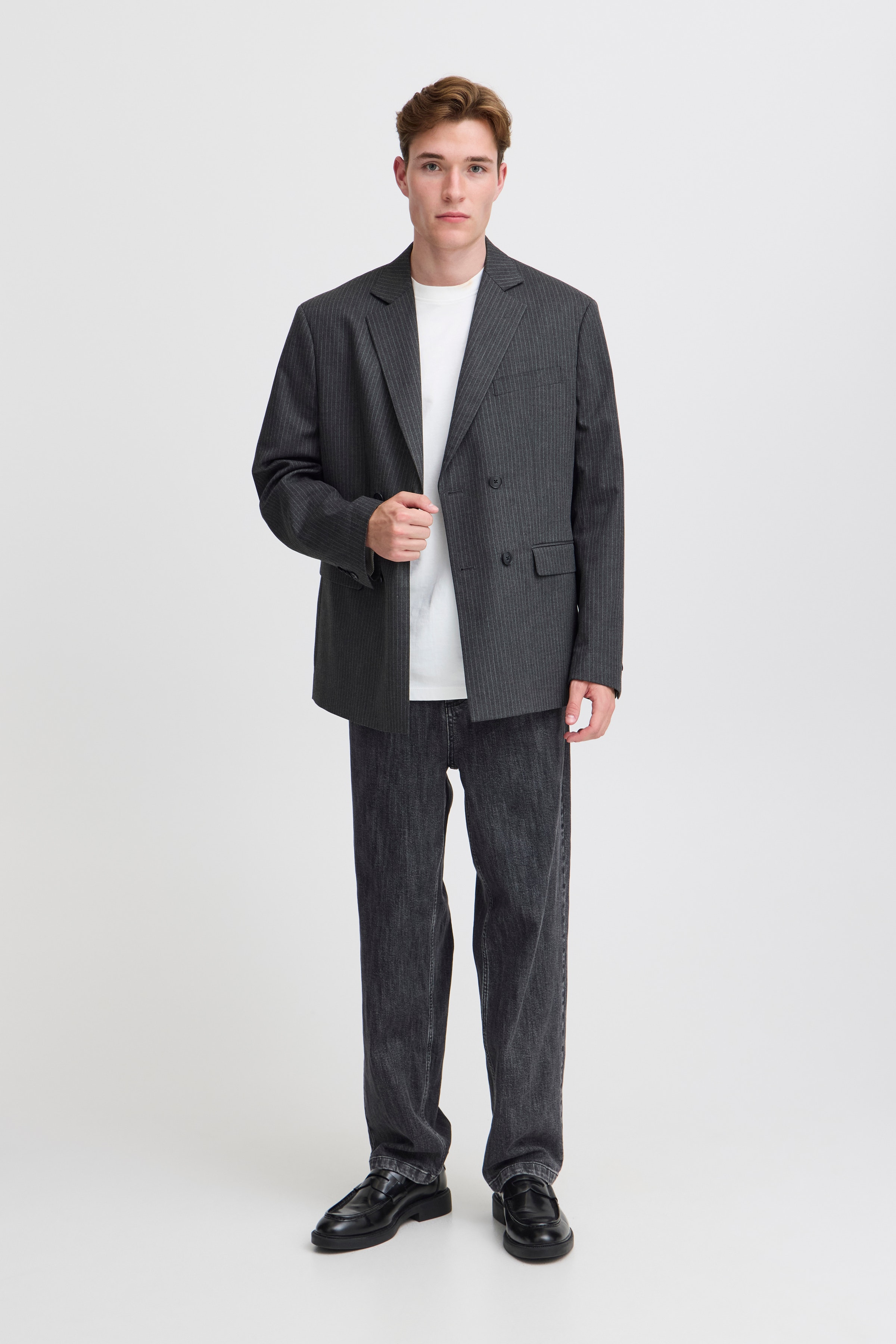 CFBRUCE Blazer LOOKBOOK FRONT 20505273-50818