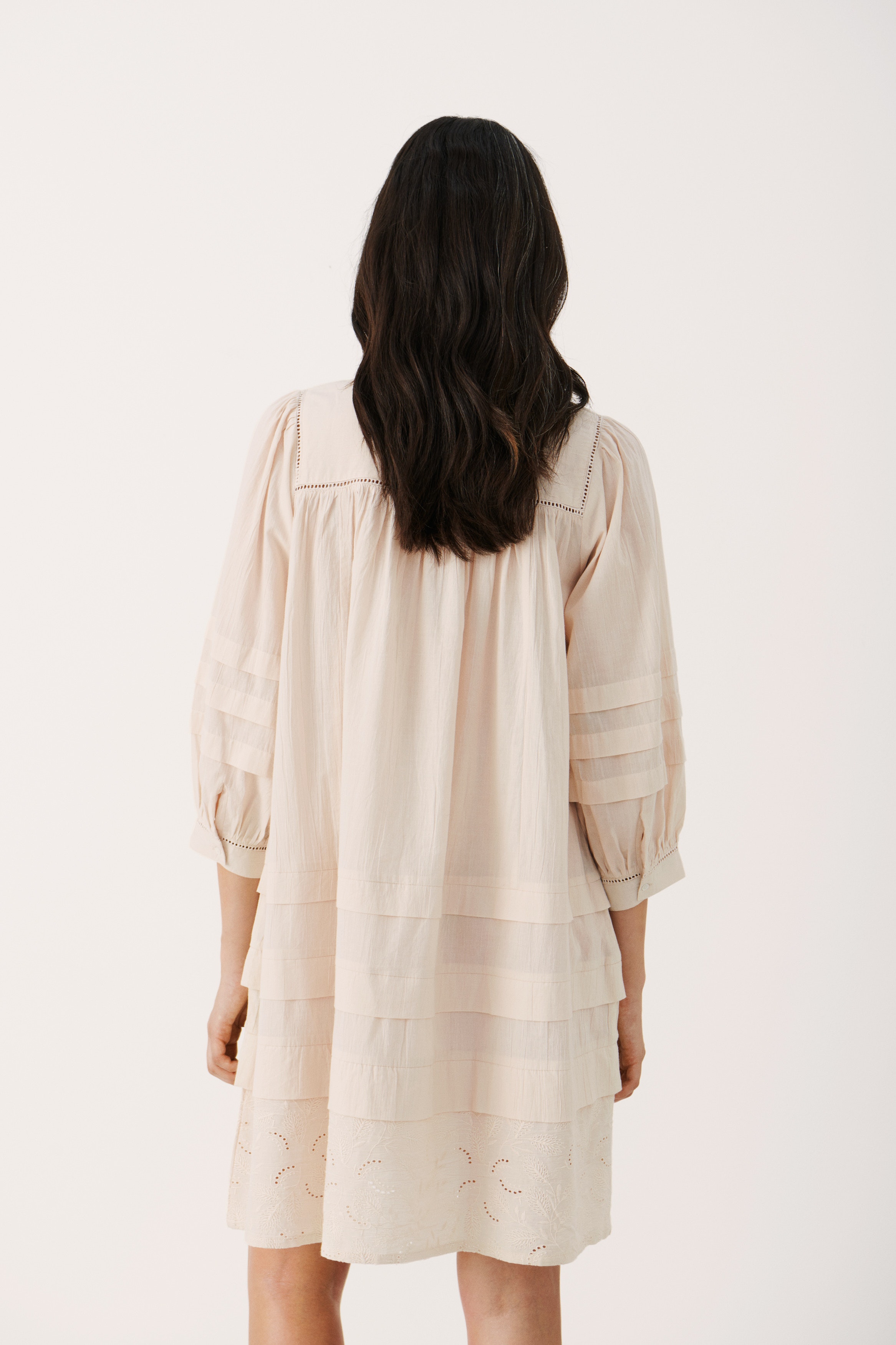 RisePW Dress LOOKBOOK BACK 30307051-120304