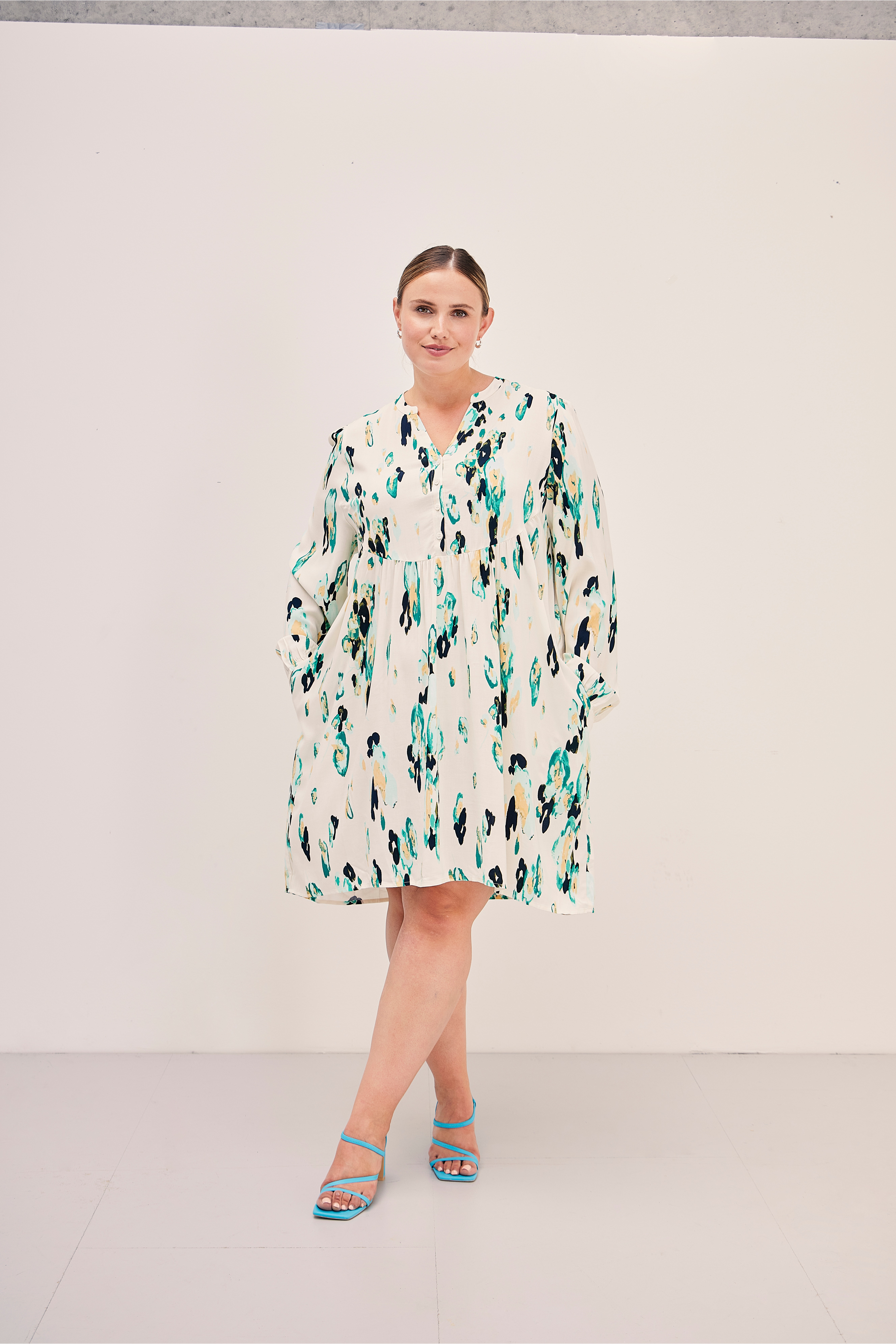 SWMERLE Jurk LOCATION NONE 20613614-202835