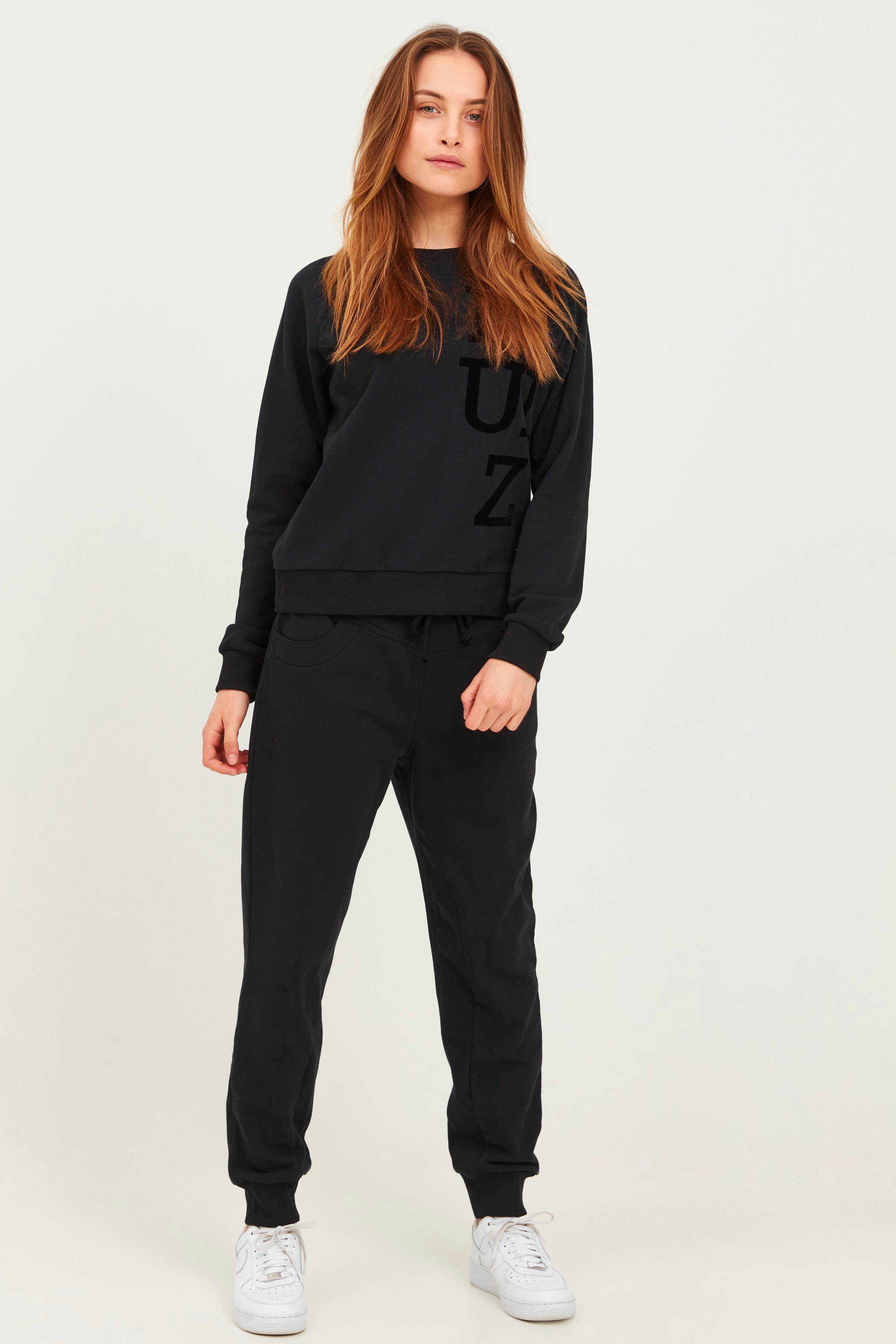 Sweatshirt LOOKBOOK FRONT 50205826-193911
