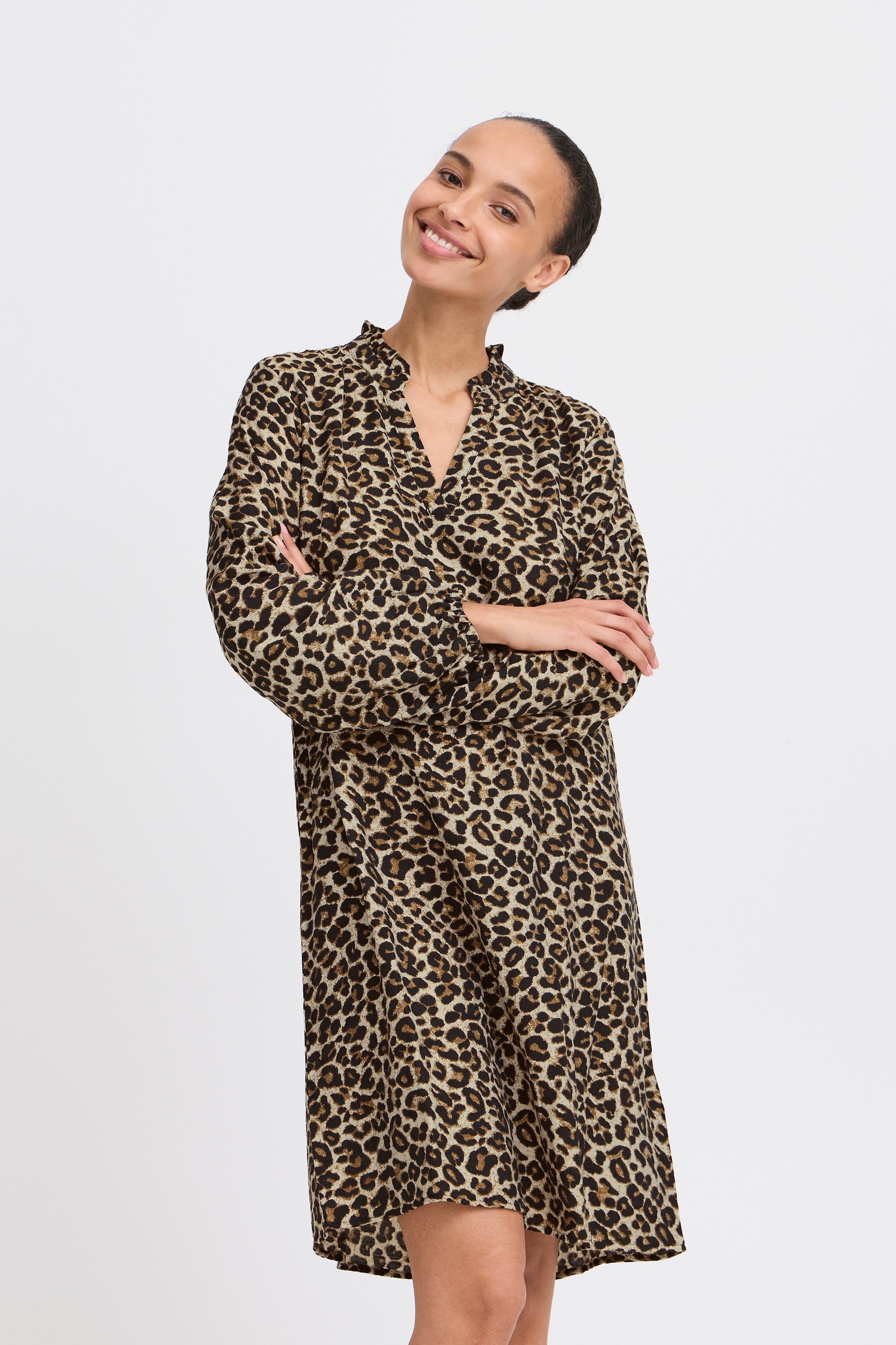 BYHINVA Kjole LOOKBOOK FRONT 20816097-202189