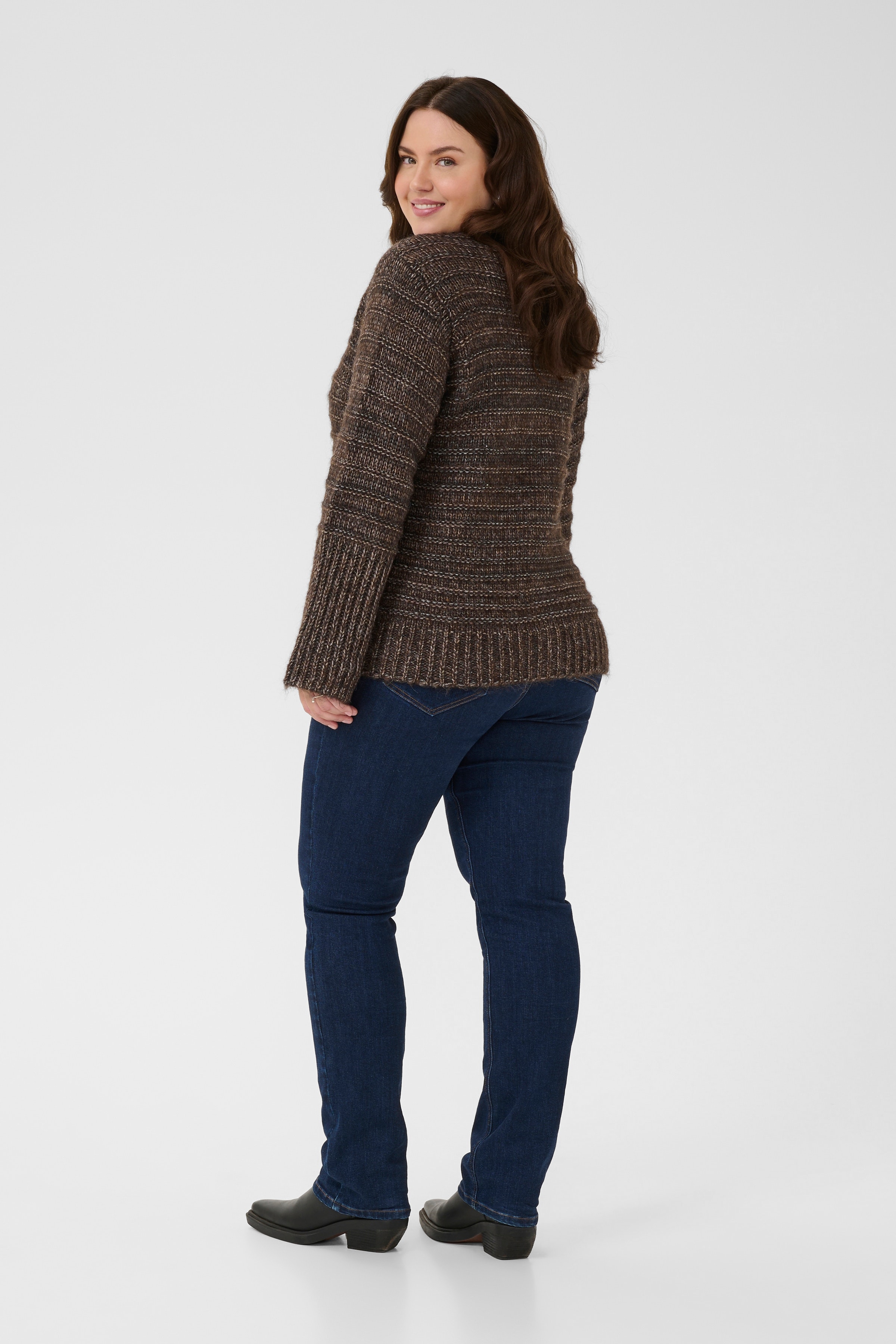 KCmarina Cardigan LOOKBOOK BACK 10583778-1911111