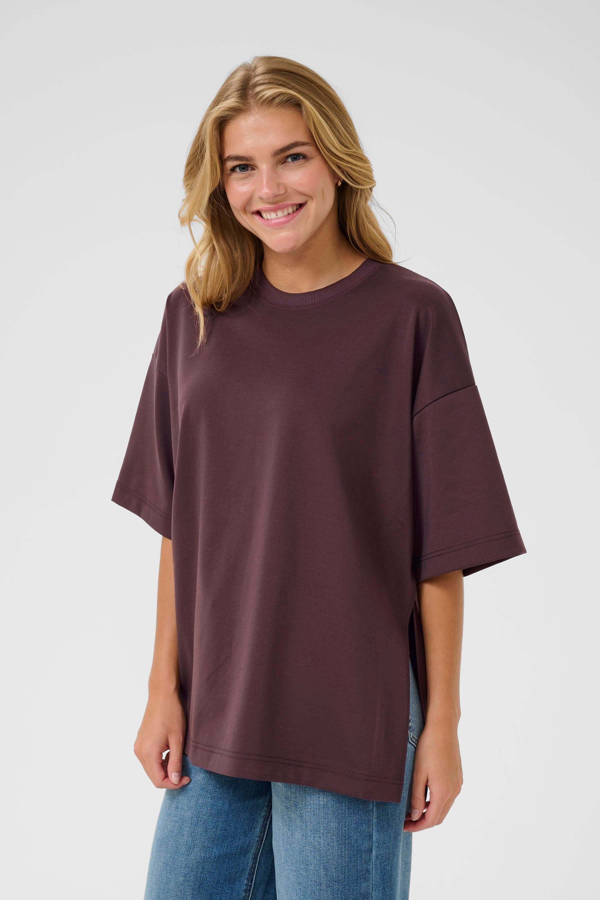 KAjenny T-shirt LOOKBOOK FRONT 10510363-191619