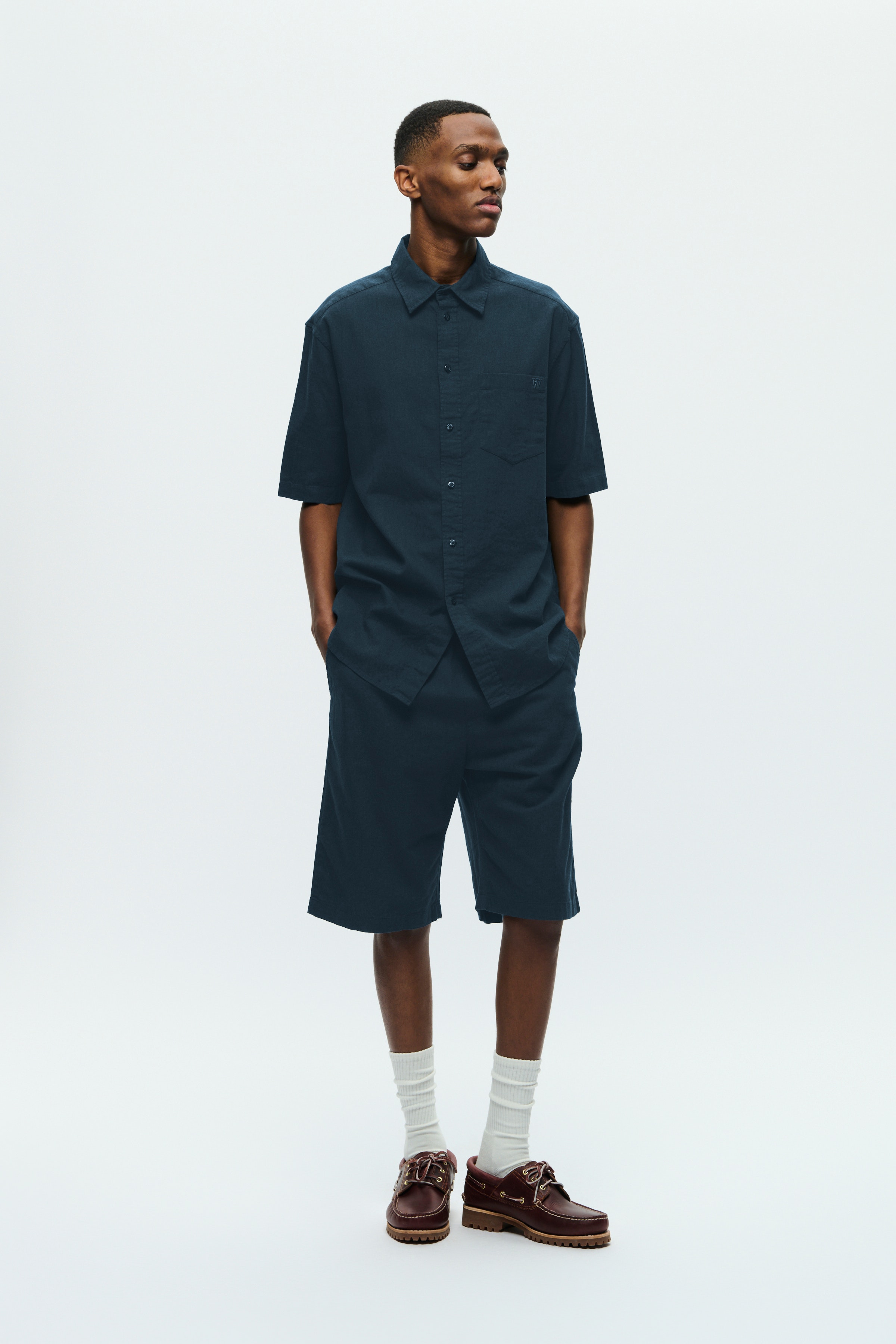 WWenoch Hør Shorts  LOOKBOOK FRONT 30251410-194011